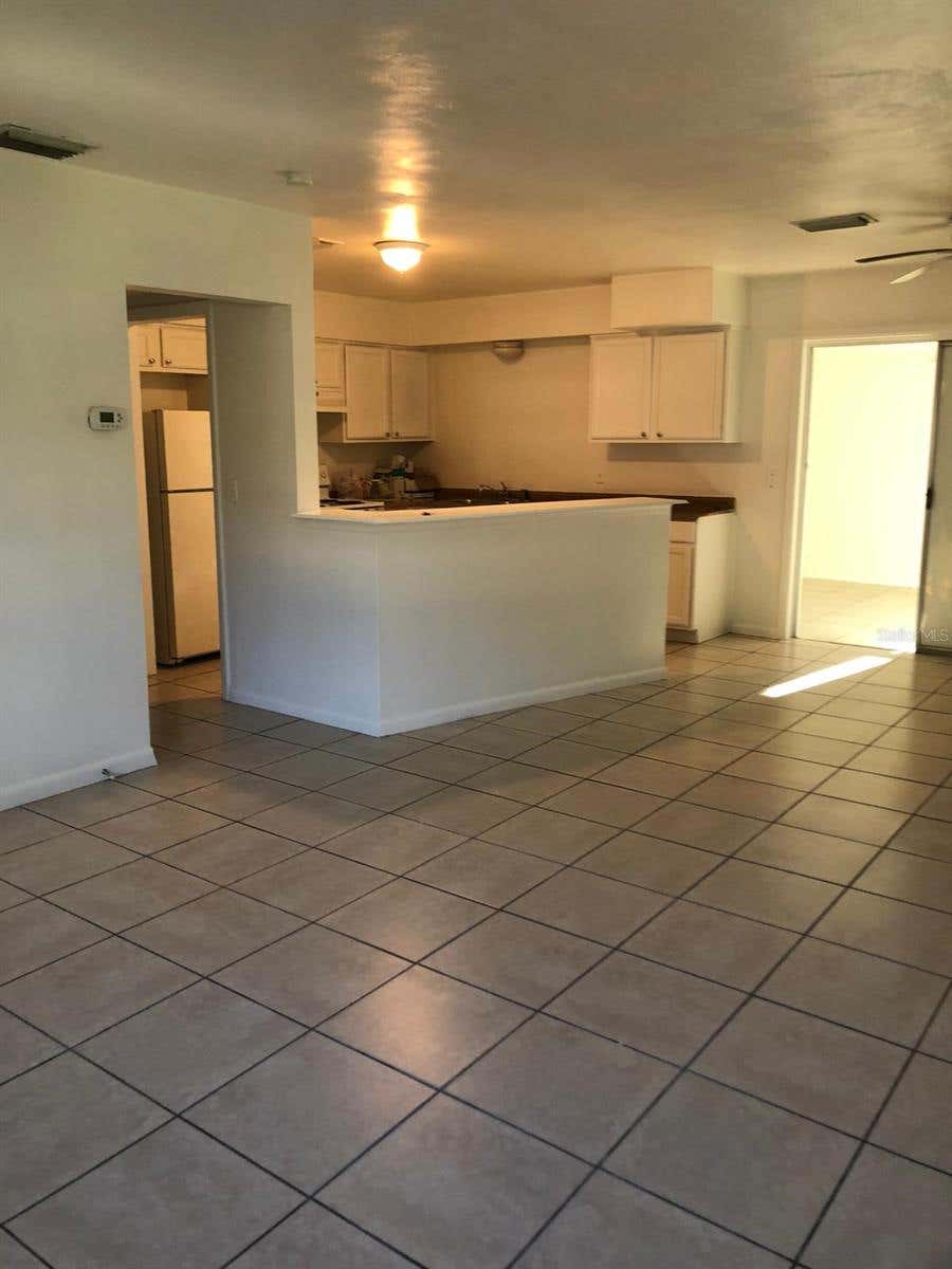 Photo of 916 Alecon Drive, Orlando, FL 32808 (MLS # O6416982)