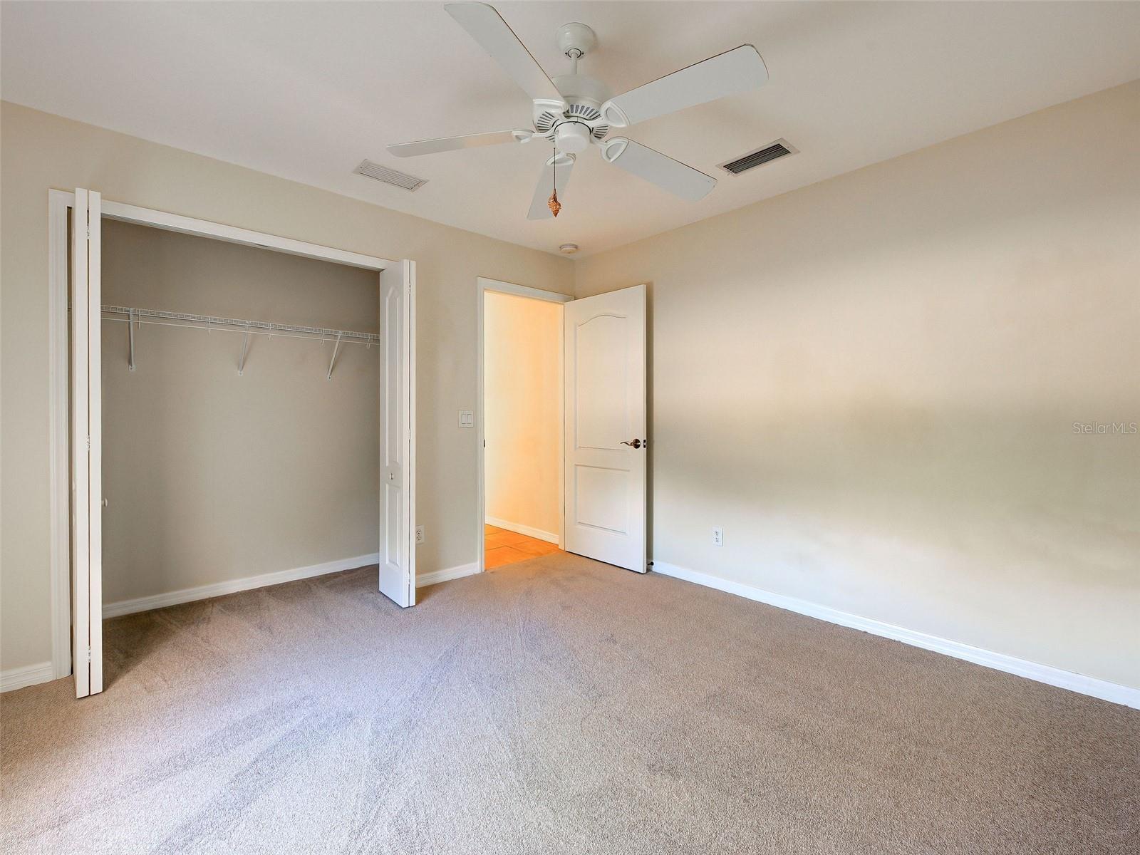 SOUTH VENICE - Residential