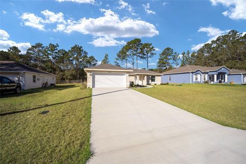 A home in CITRUS SPRINGS