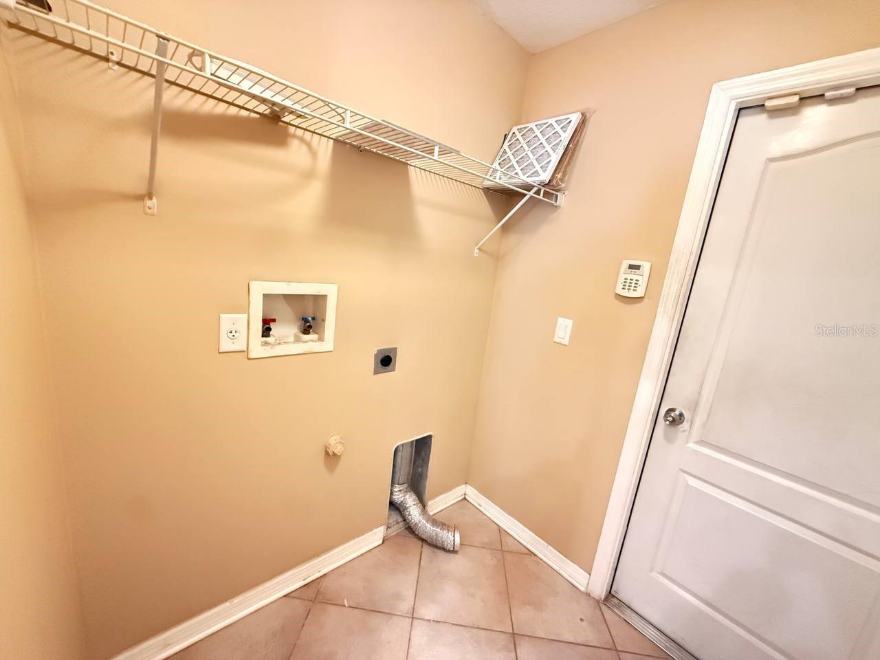 SEVEN OAKS PRCL S-8A - Residential Lease