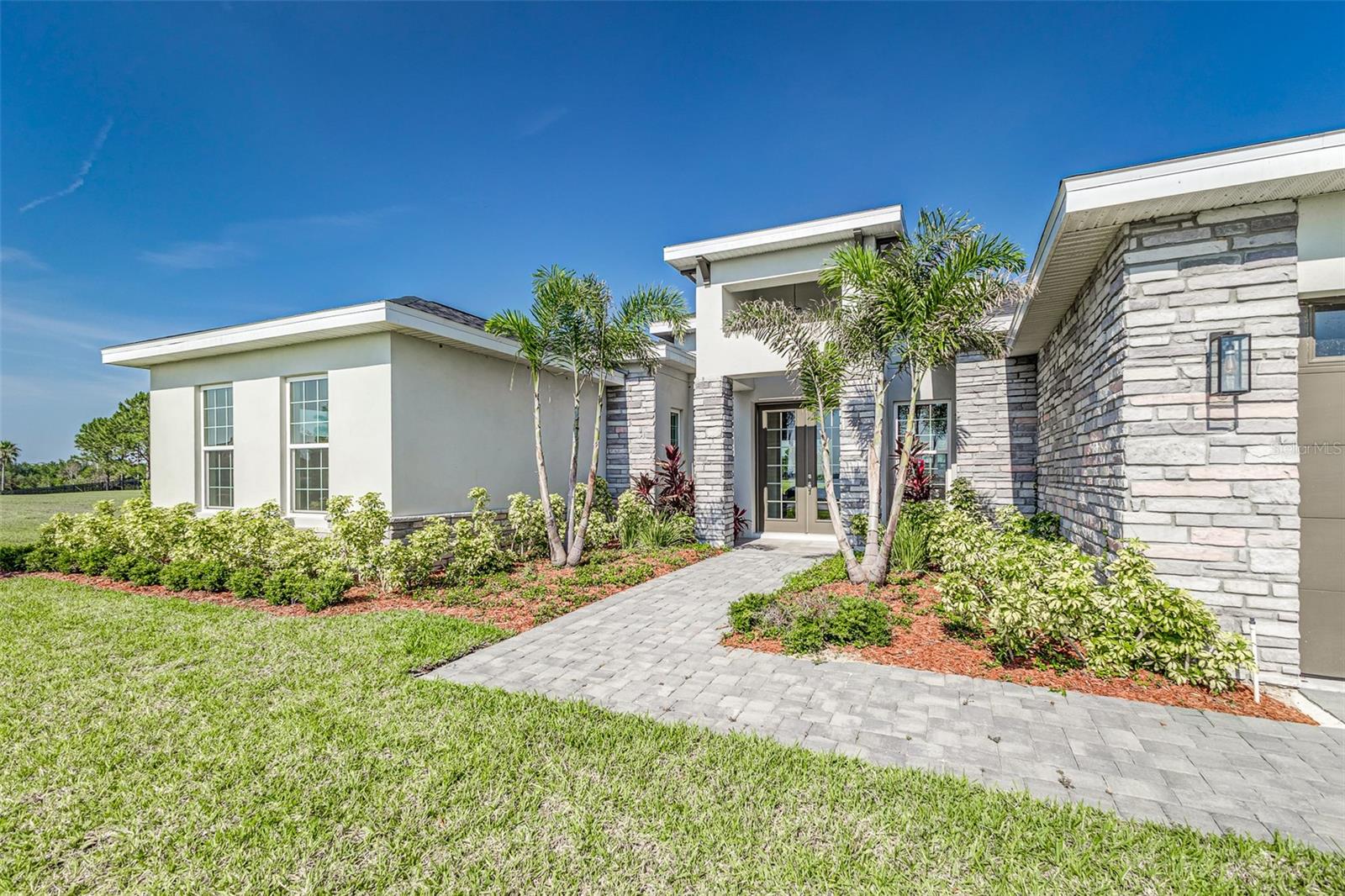 839 WATERFERN TRAIL DRIVE