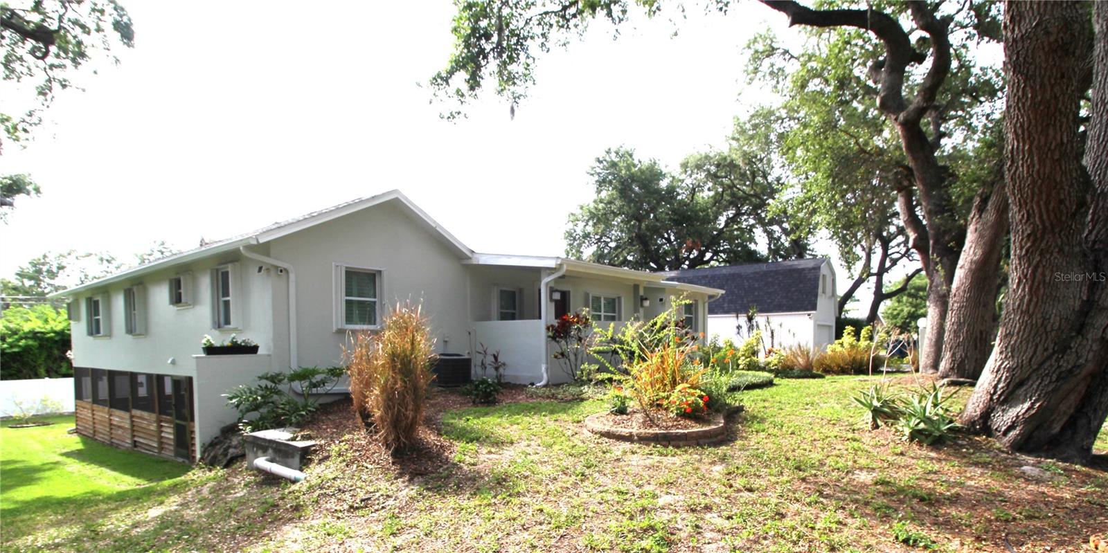 2436 NAVAREZ AVENUE