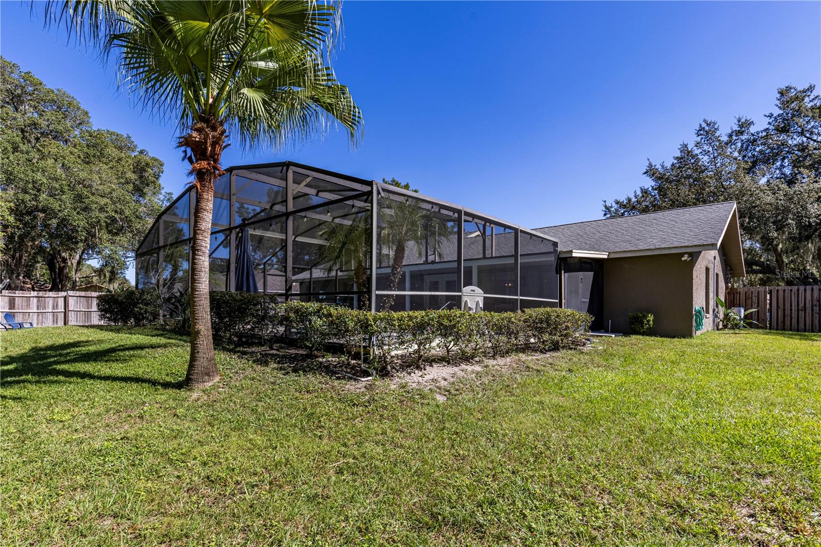 9740 FAIRWAY CIRCLE