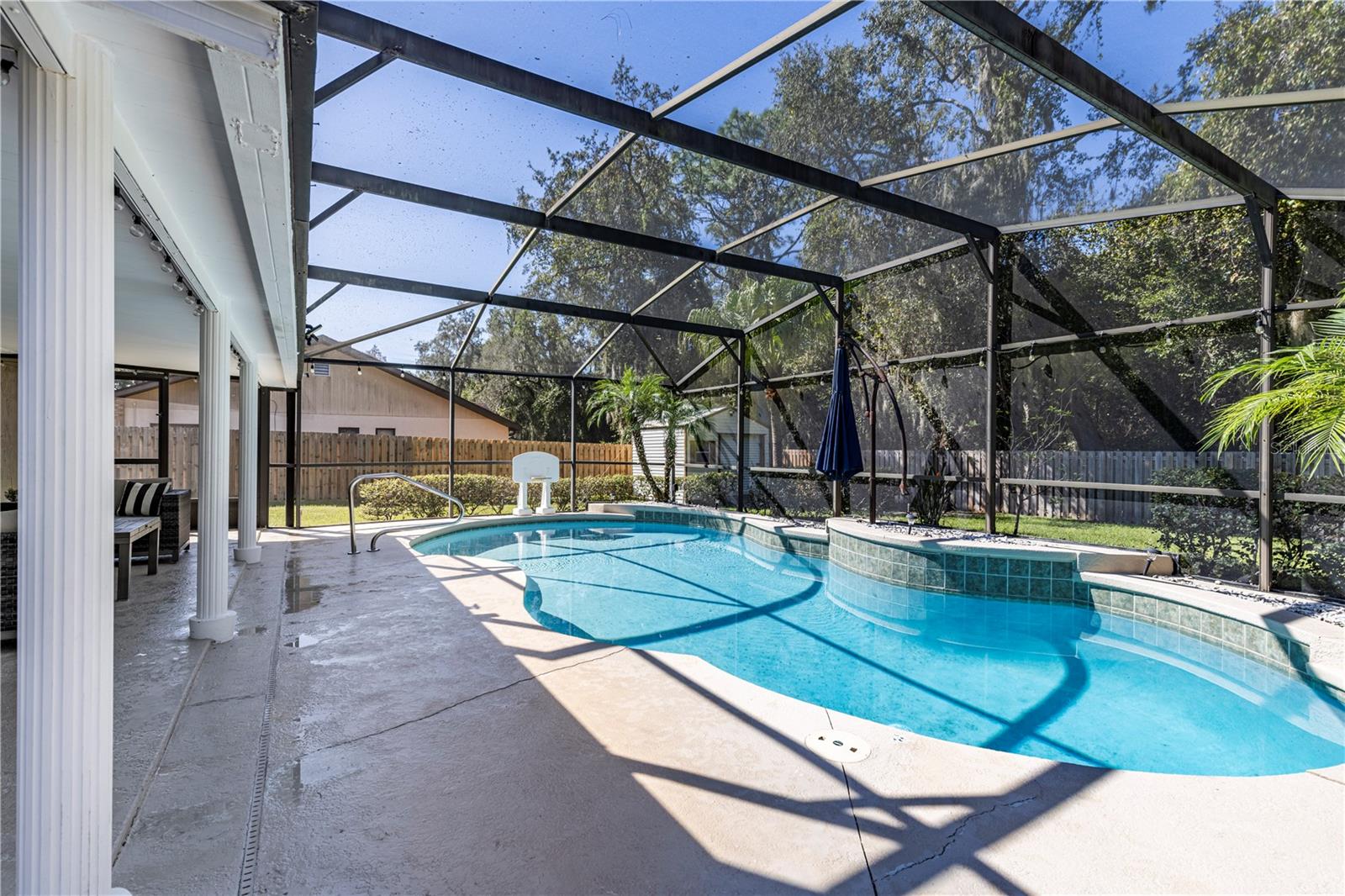 9740 FAIRWAY CIRCLE