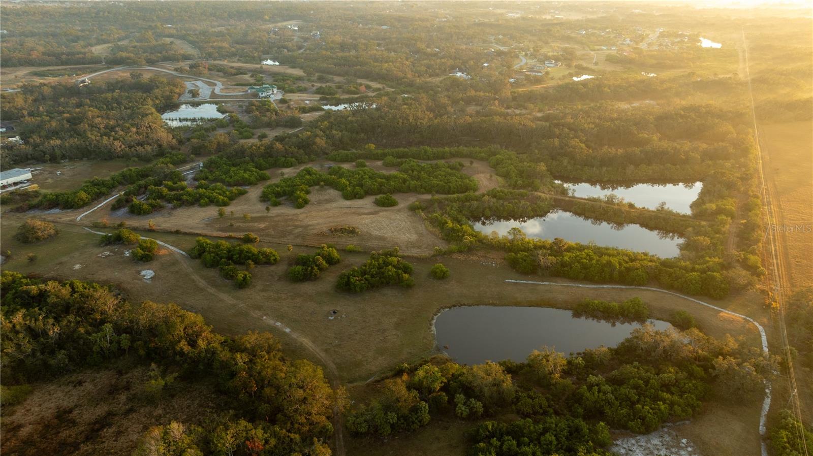 OAK FORD GOLF CLUB - Land
