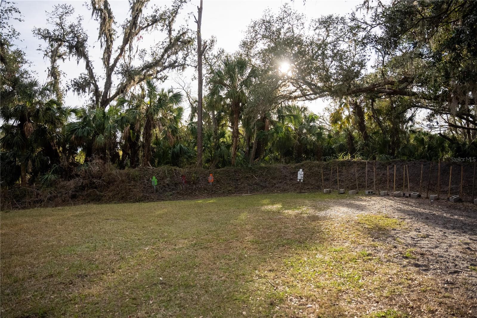 OAK FORD GOLF CLUB - Land