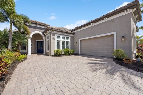 14817 SECRET HARBOR PLACE LAKEWOOD RANCH FL 34202