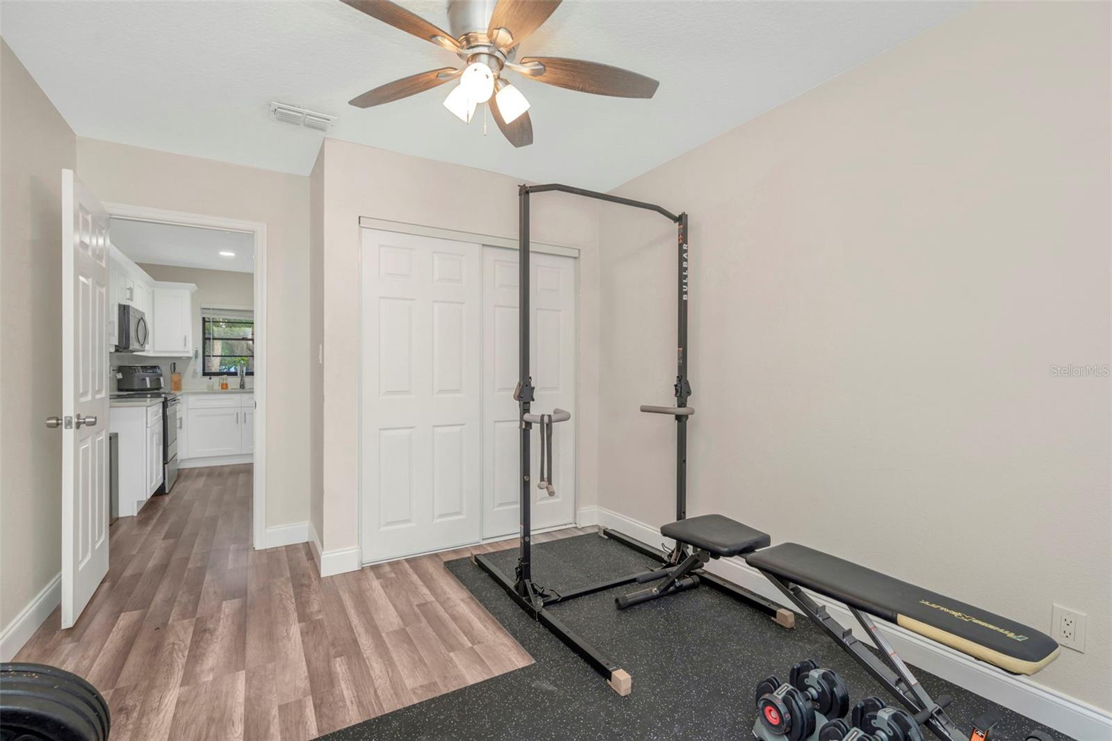 TAMPAS NORTH SIDE COUNTRY CLU - Residential