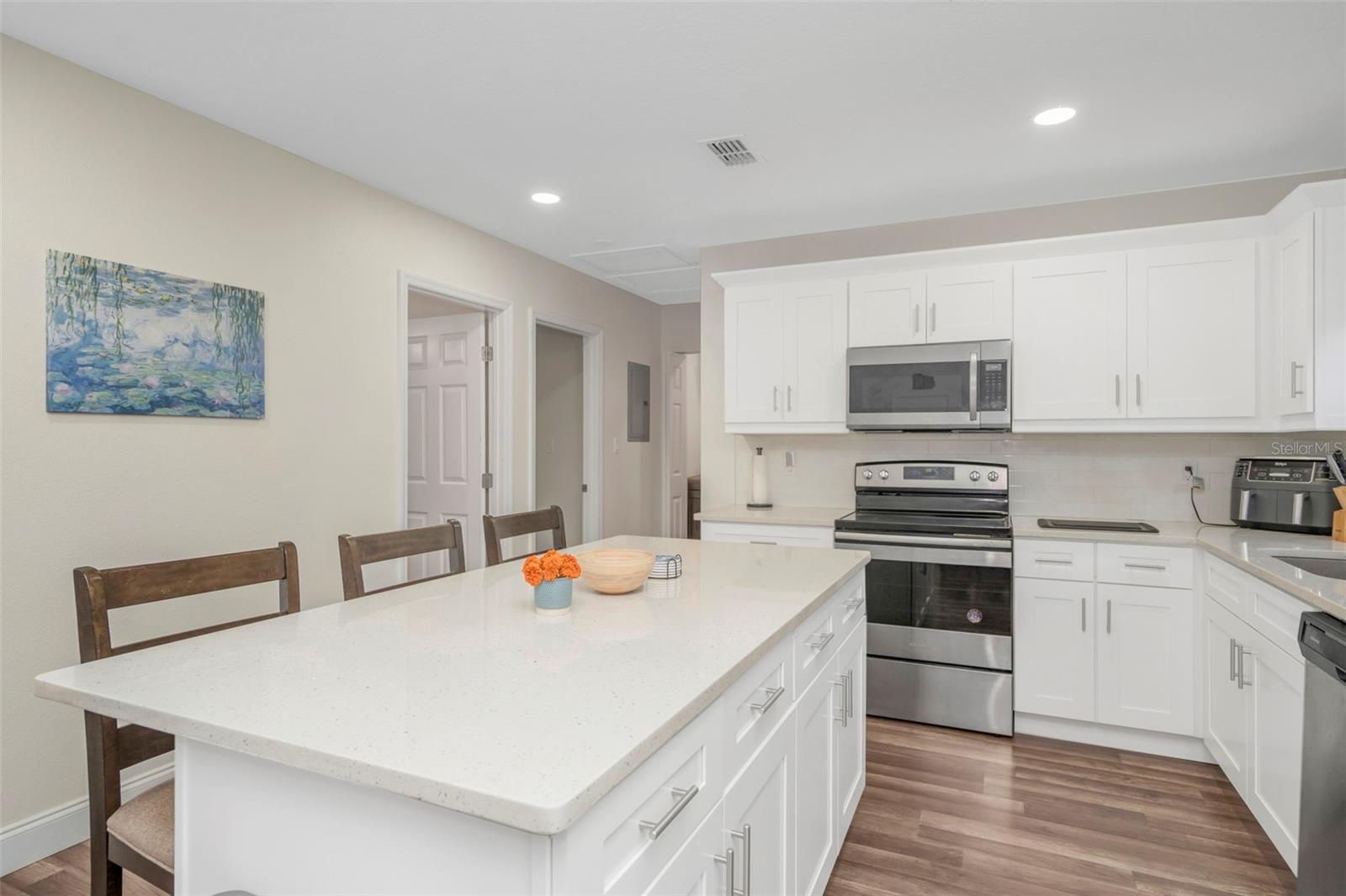 TAMPAS NORTH SIDE COUNTRY CLU - Residential