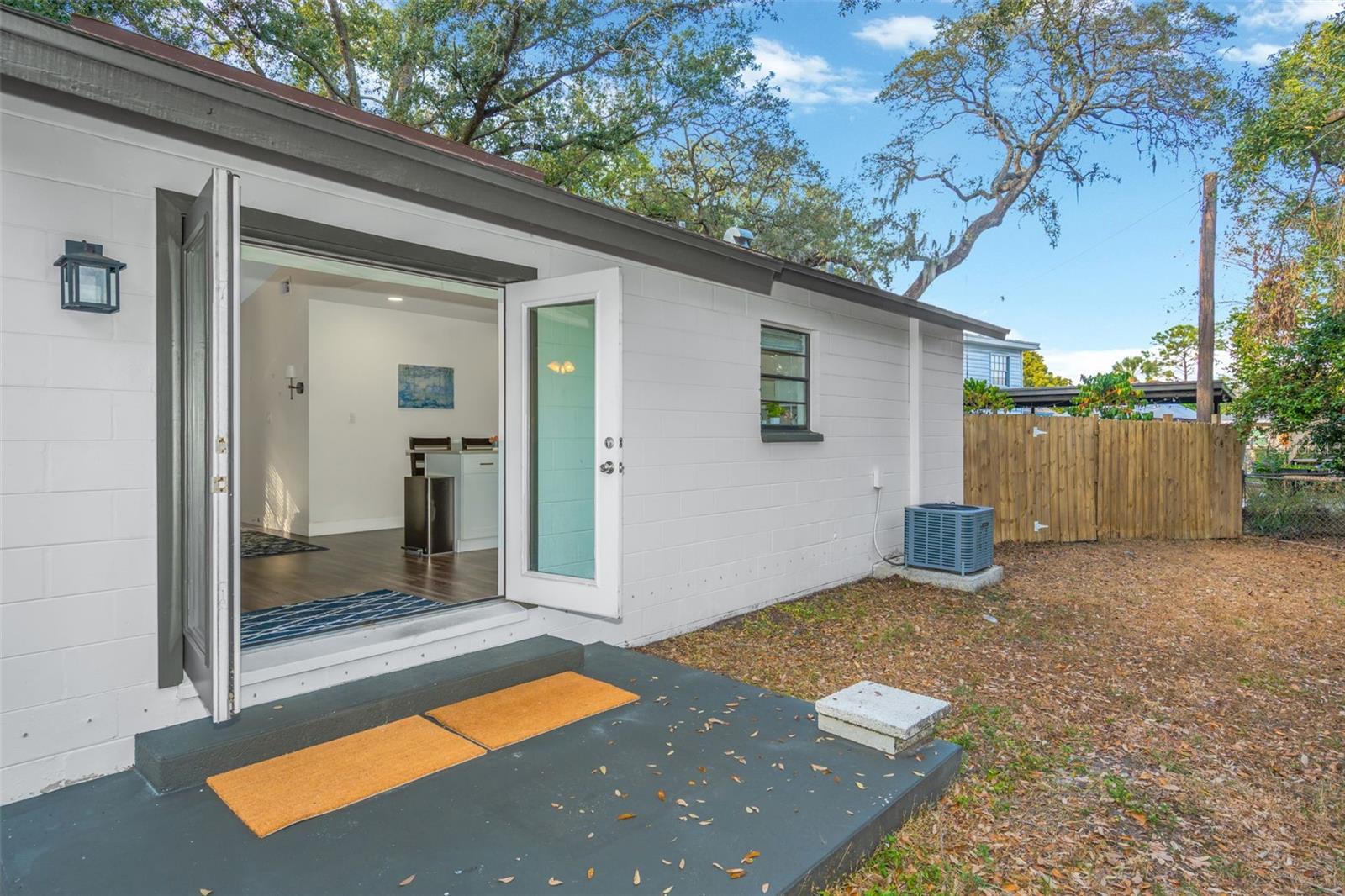 TAMPAS NORTH SIDE COUNTRY CLU - Residential