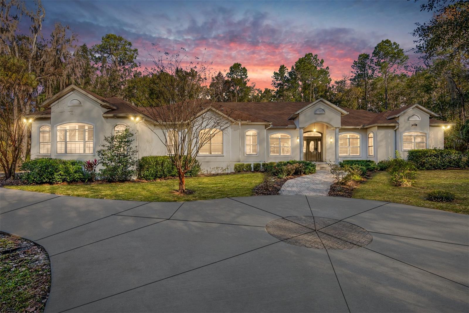 995 SW 37TH PLACE ROAD