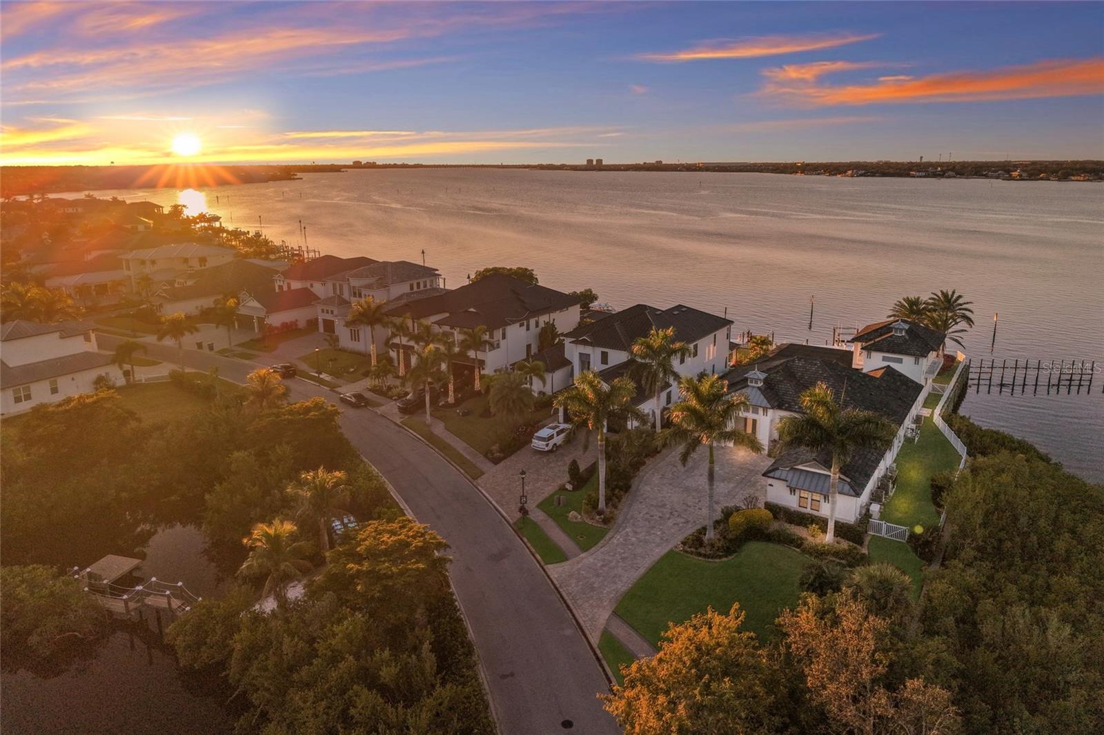 RIVERDALE REV - Residential