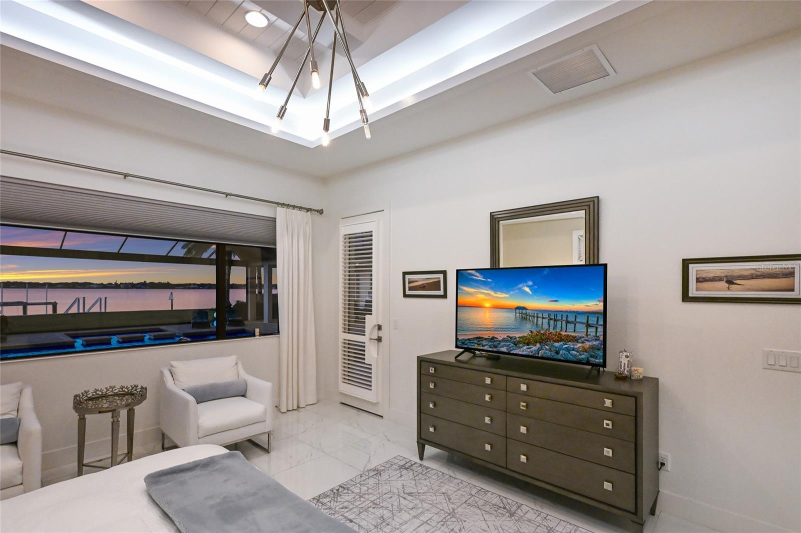 RIVERDALE REV - Residential