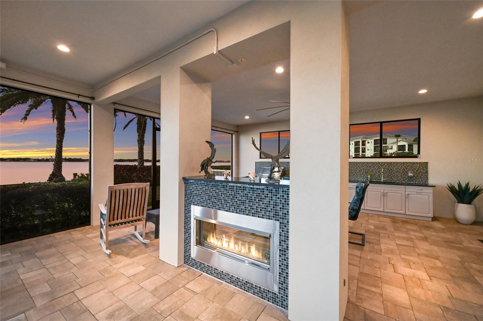 RIVERDALE REV - Residential