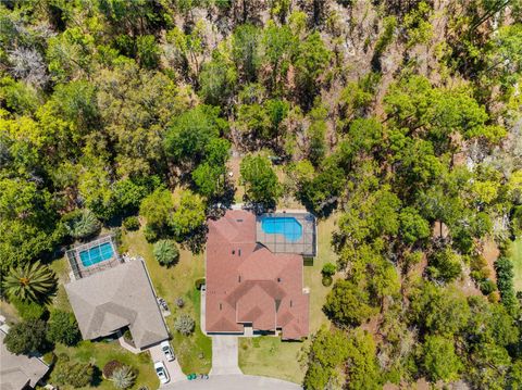 A home in HOMOSASSA