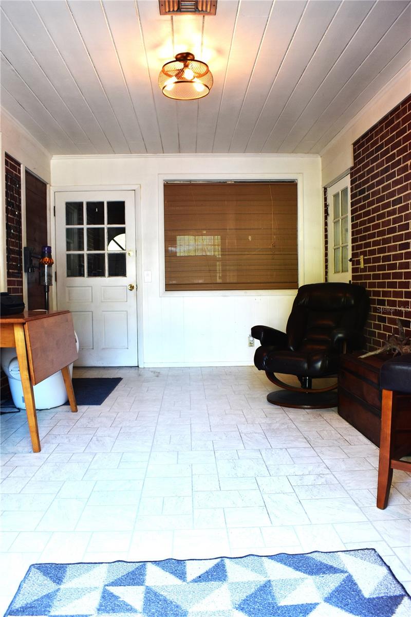 MAYS BLK 94 DELAND - Residential