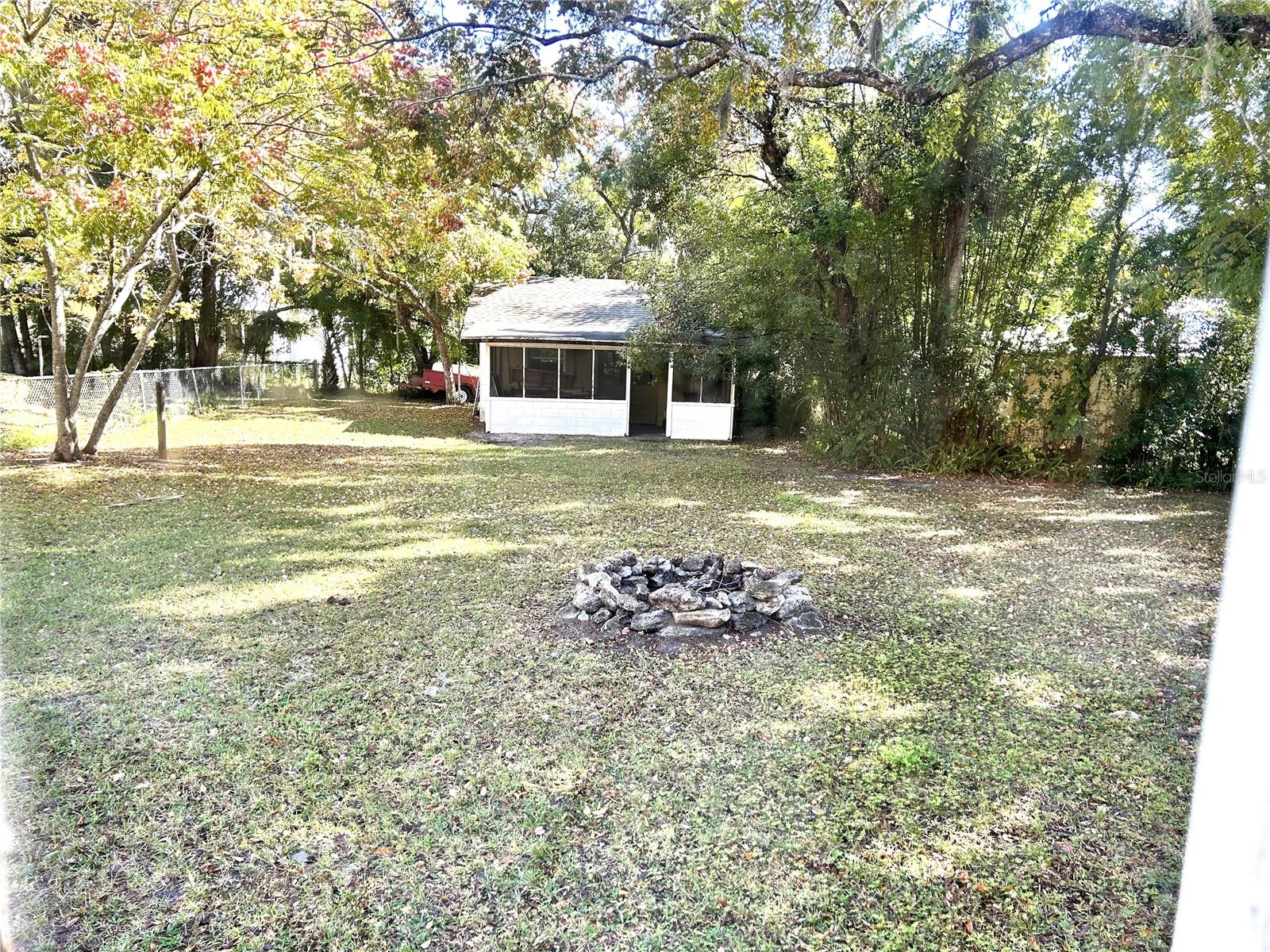 MAYS BLK 94 DELAND - Residential