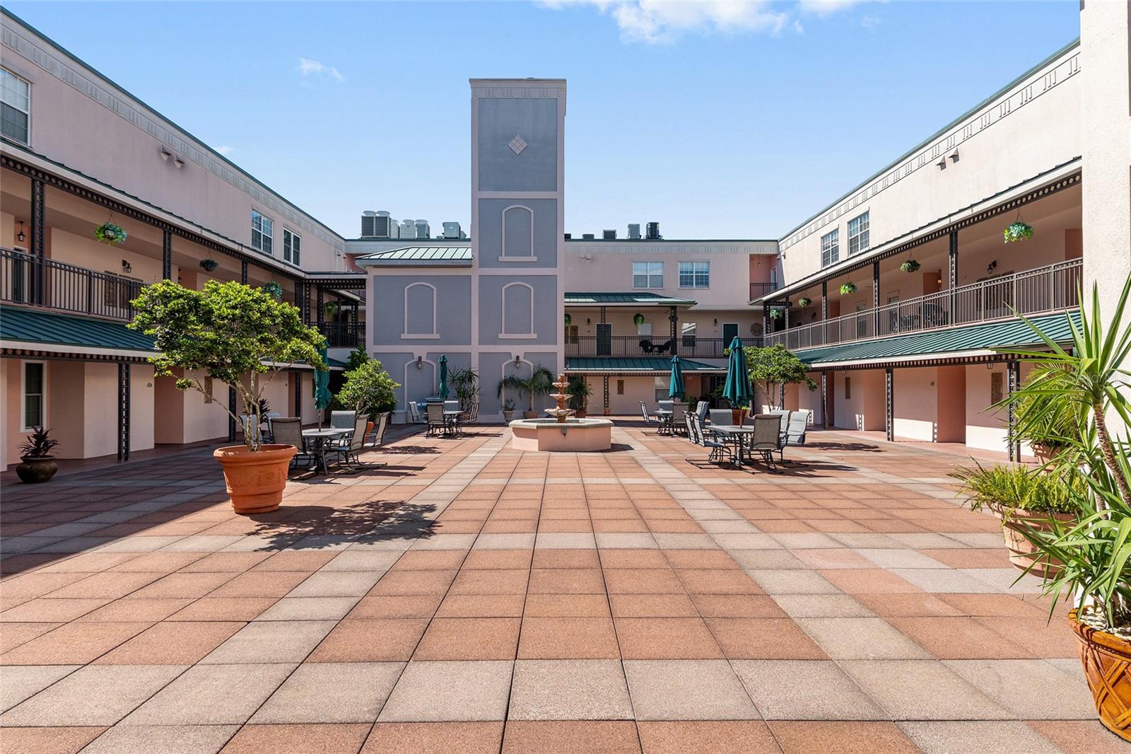 UNION STREET STATION - Residential