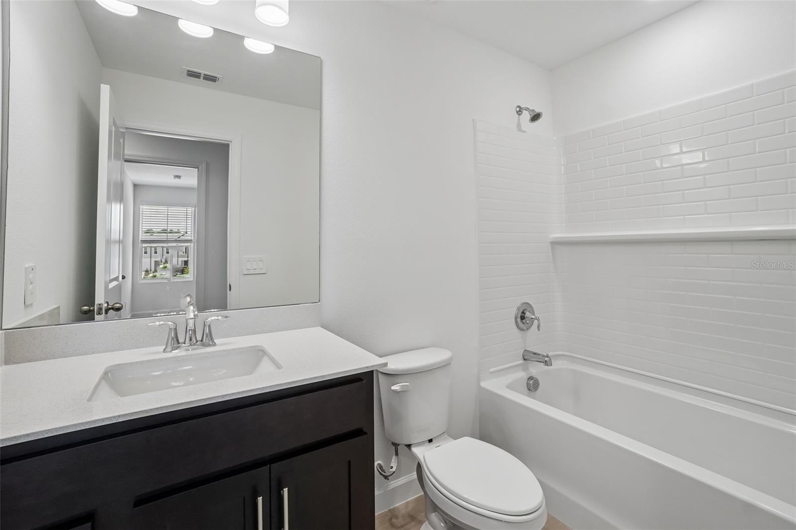 MONTAGUE TOWNHOMES LOT 52 - Residential
