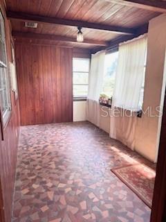 1215 E EDGEWOOD DRIVE