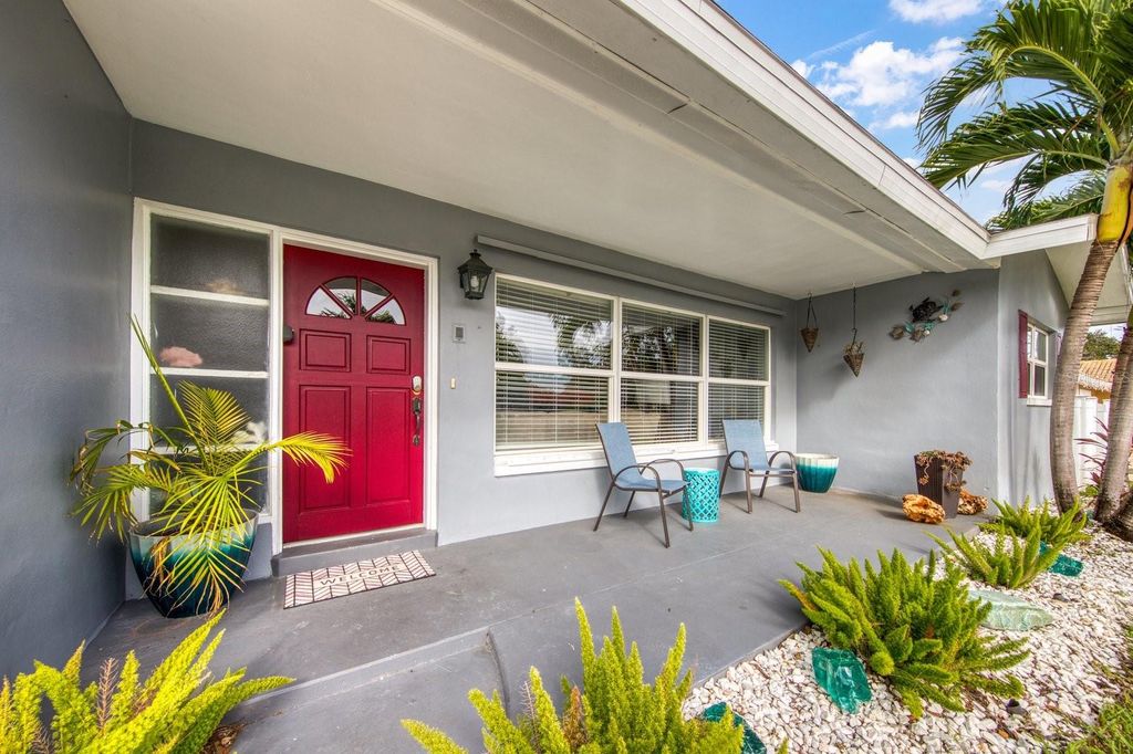 Photo of 3173 Fountainhead Drive, Largo, FL 33770 (MLS # TB8397898)