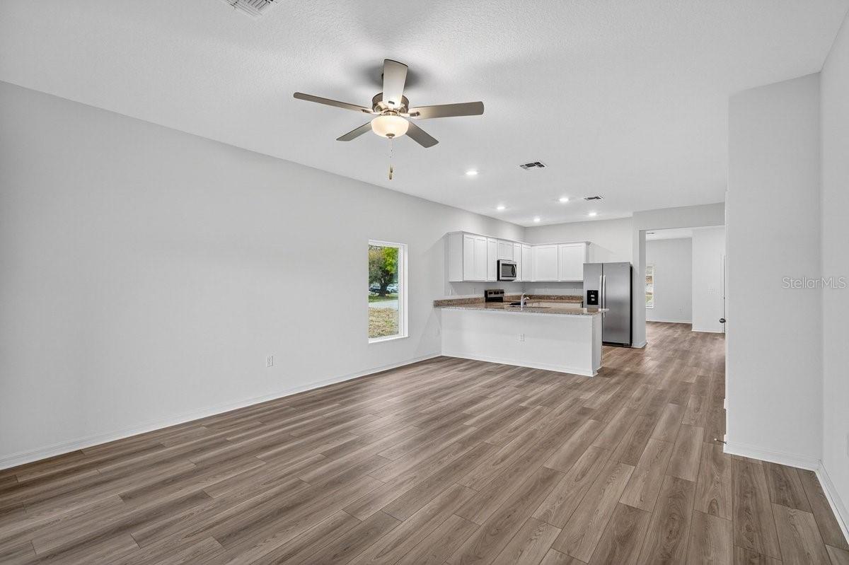 DELTONA LAKES UNIT 43 - Residential