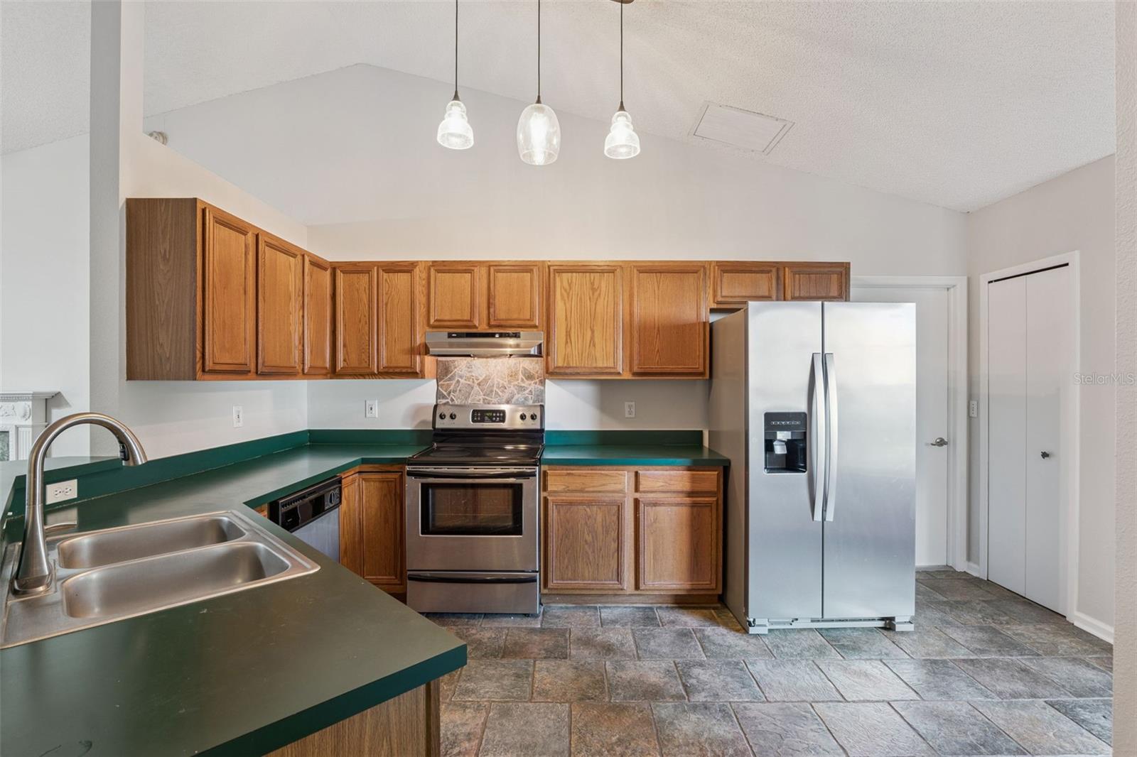 MONROE MEADOWS - Residential