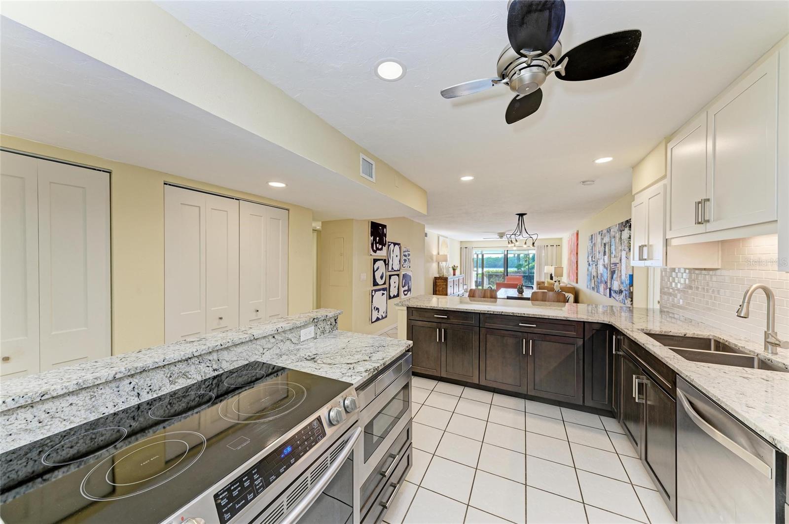 PELICAN COVE - Residential
