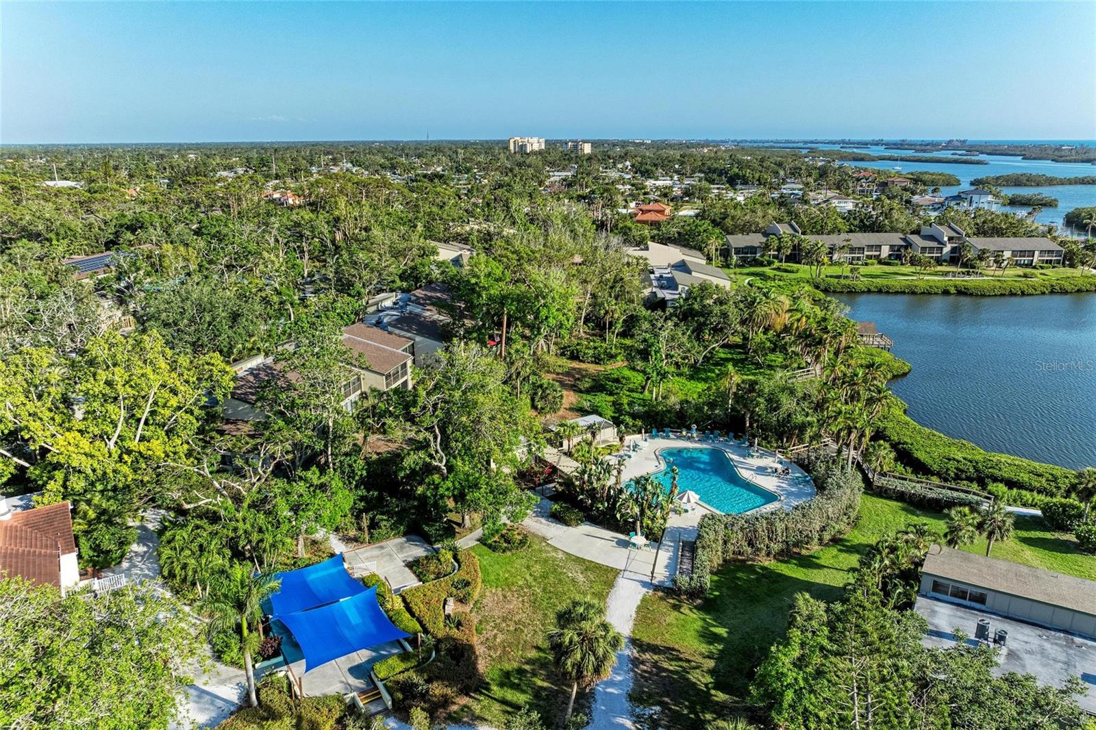 PELICAN COVE - Residential