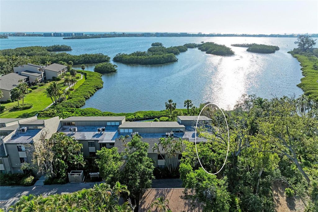 Photo of 1617 Bayhouse Court #121, Sarasota, FL 34231 (MLS # A4667758)