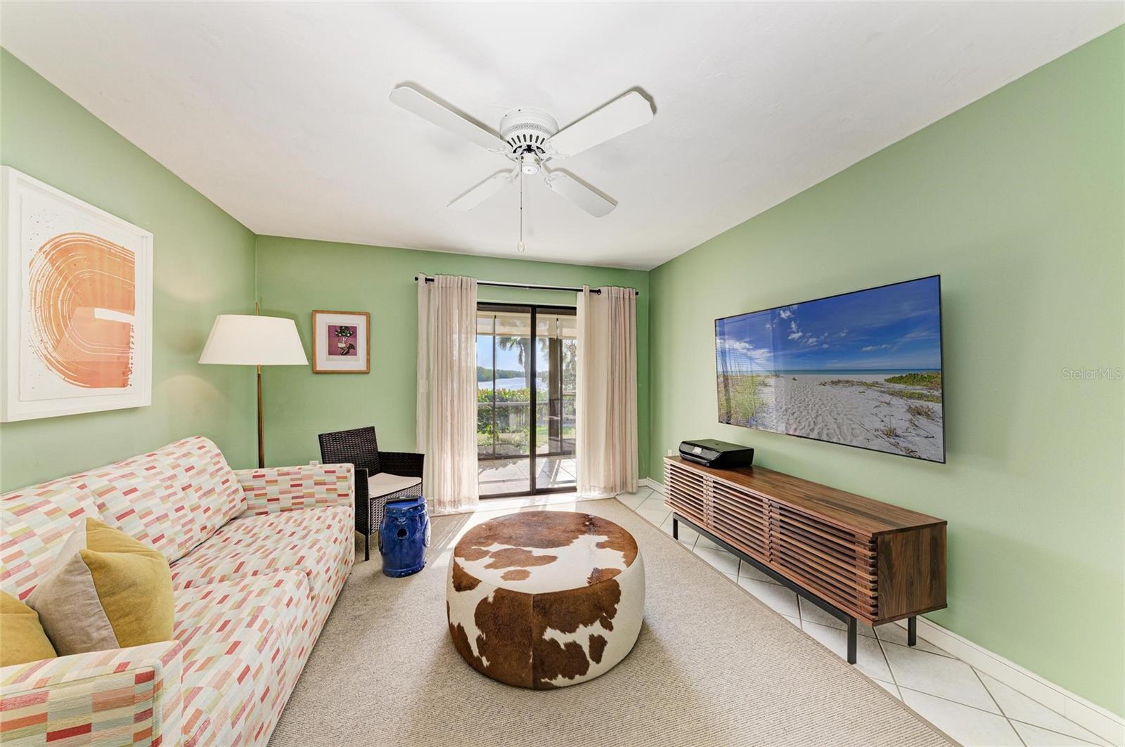 PELICAN COVE - Residential