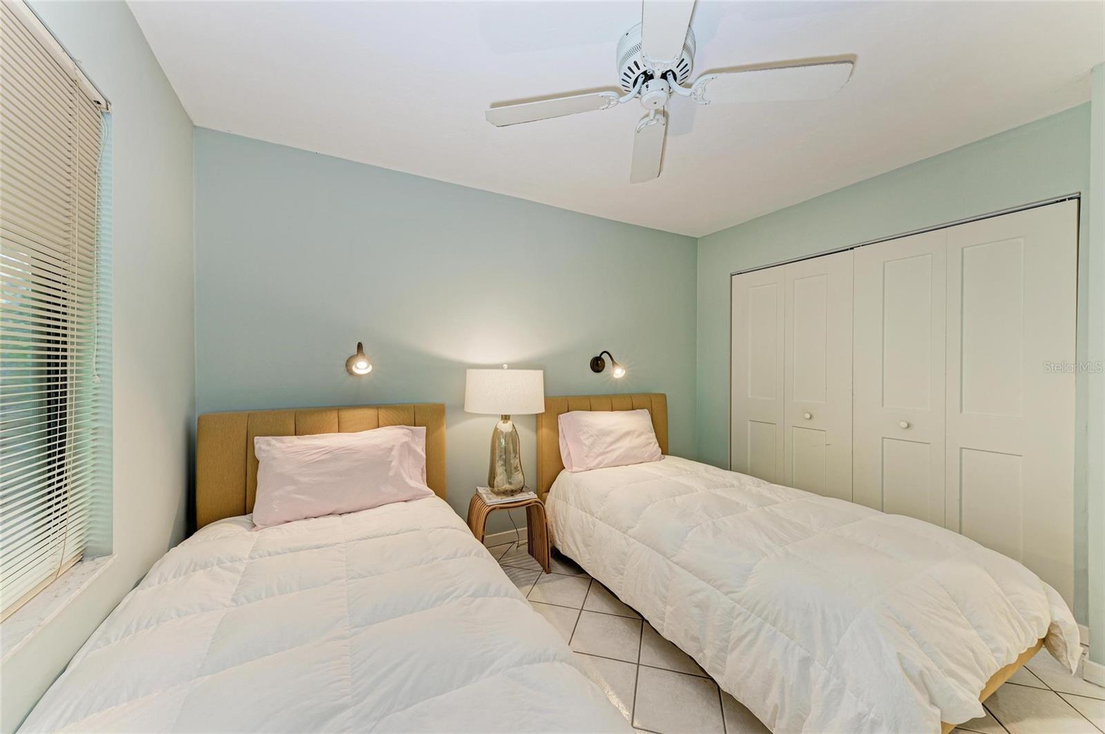PELICAN COVE - Residential