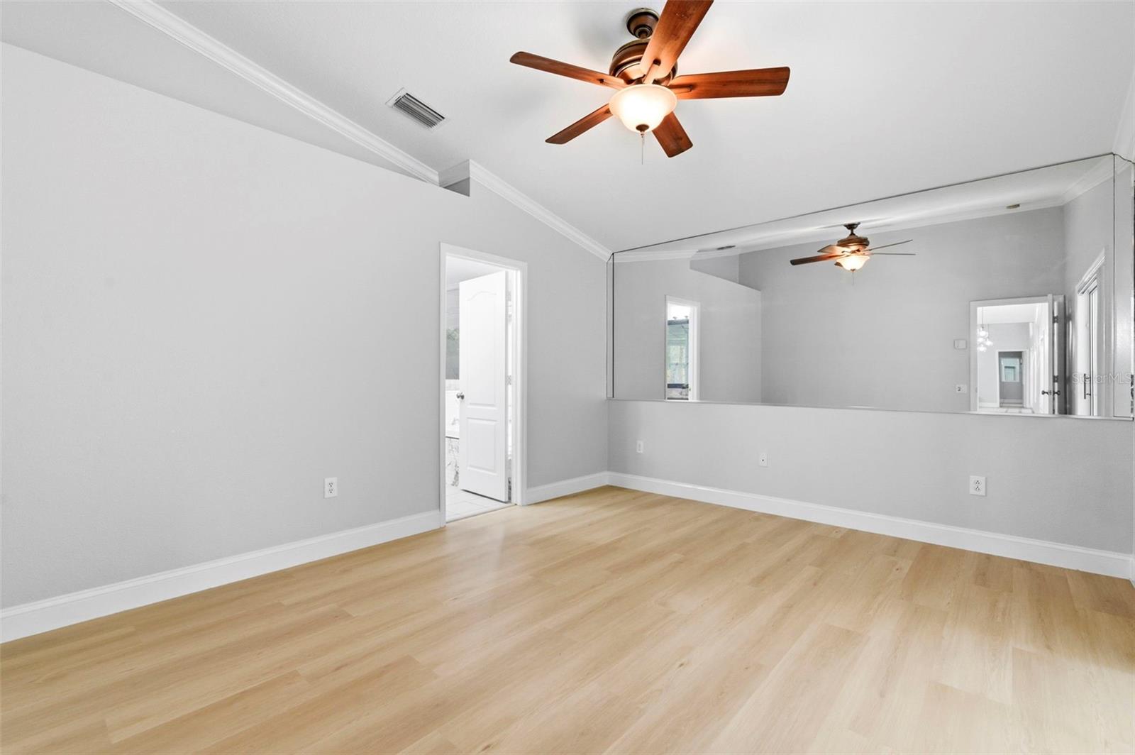 LEXINGTON OAKS PH 01 - Residential