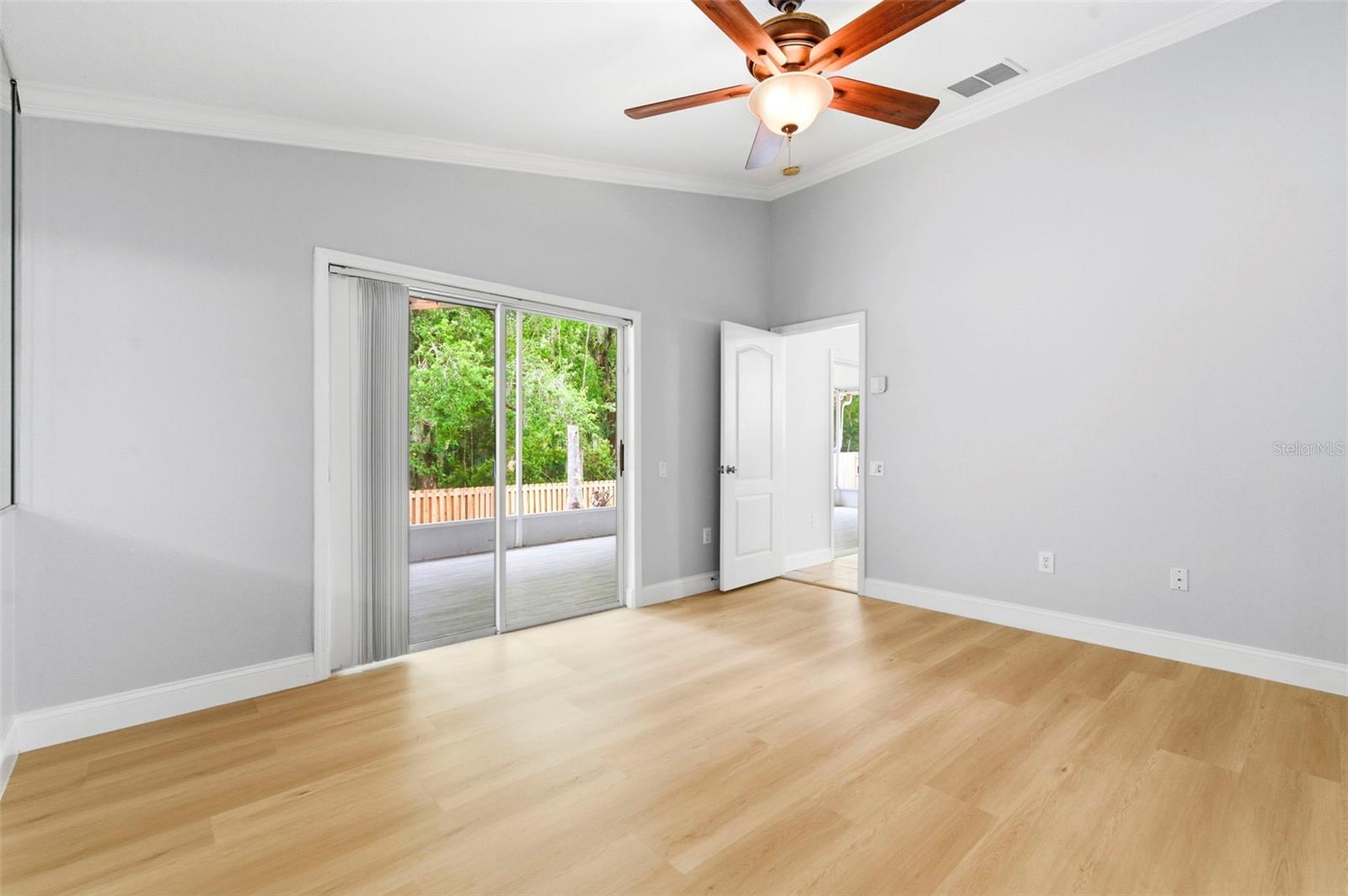 LEXINGTON OAKS PH 01 - Residential