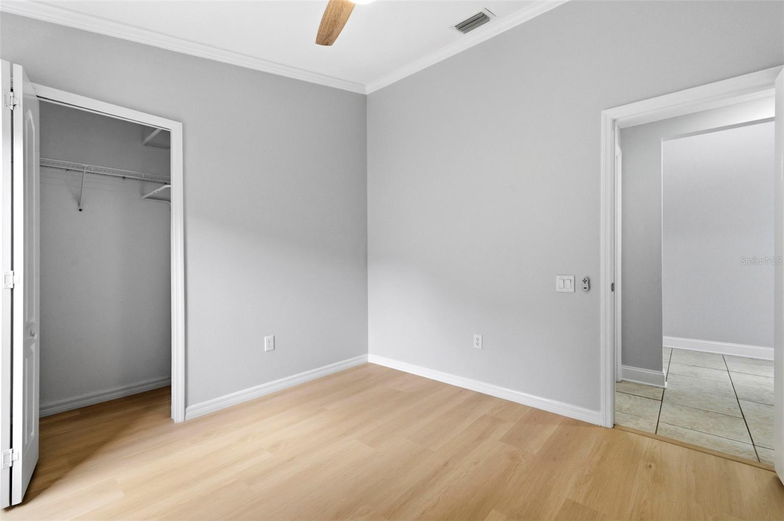 LEXINGTON OAKS PH 01 - Residential