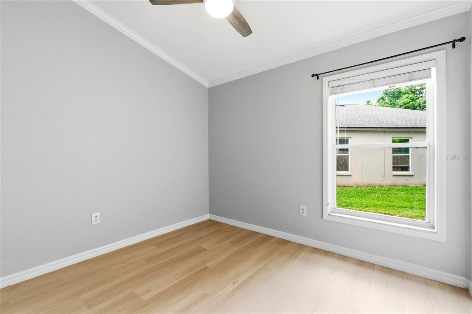 LEXINGTON OAKS PH 01 - Residential