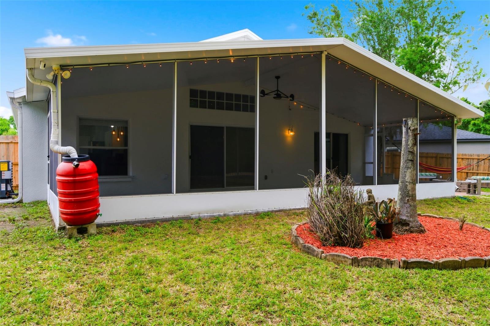 LEXINGTON OAKS PH 01 - Residential