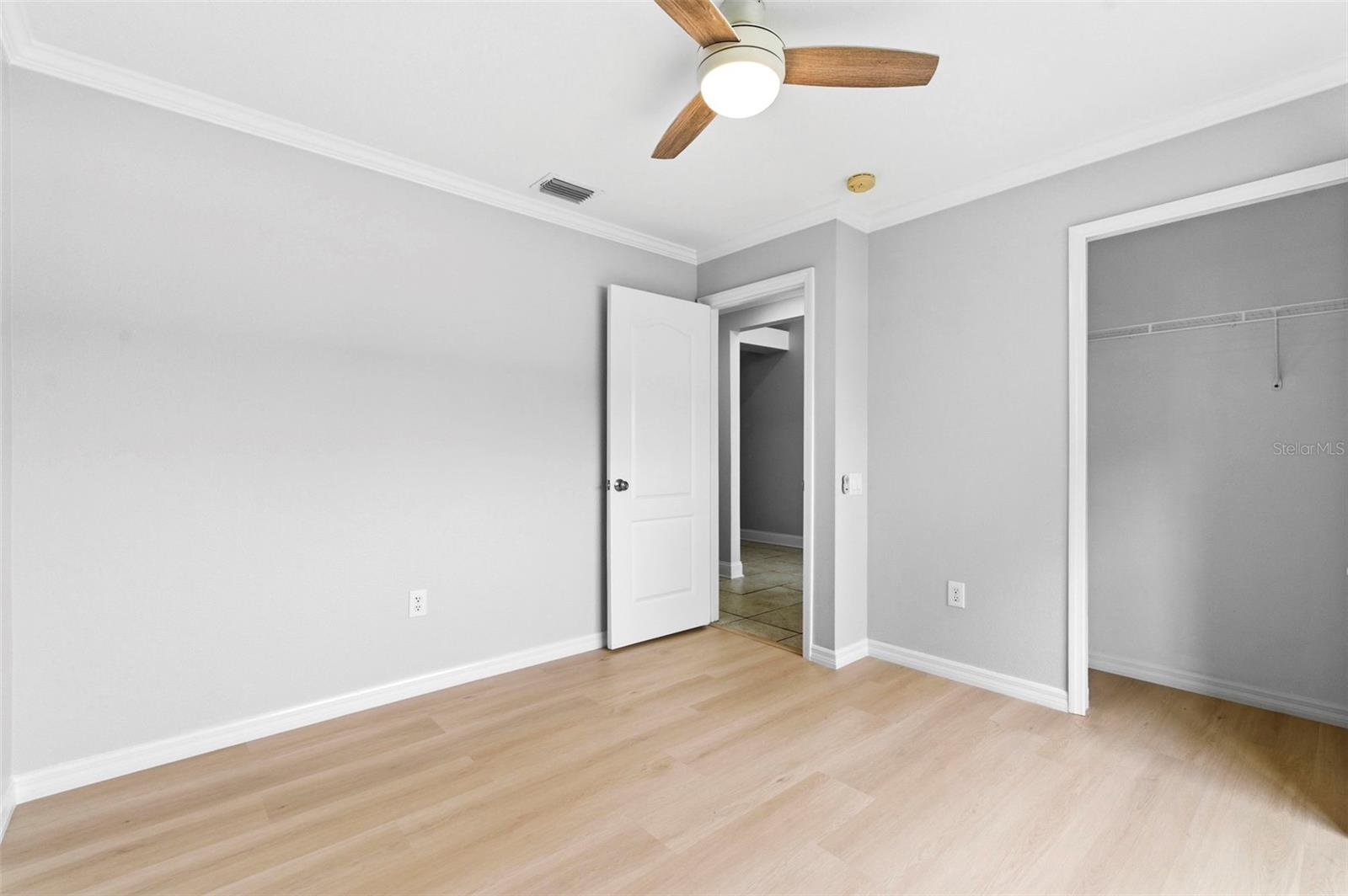 LEXINGTON OAKS PH 01 - Residential