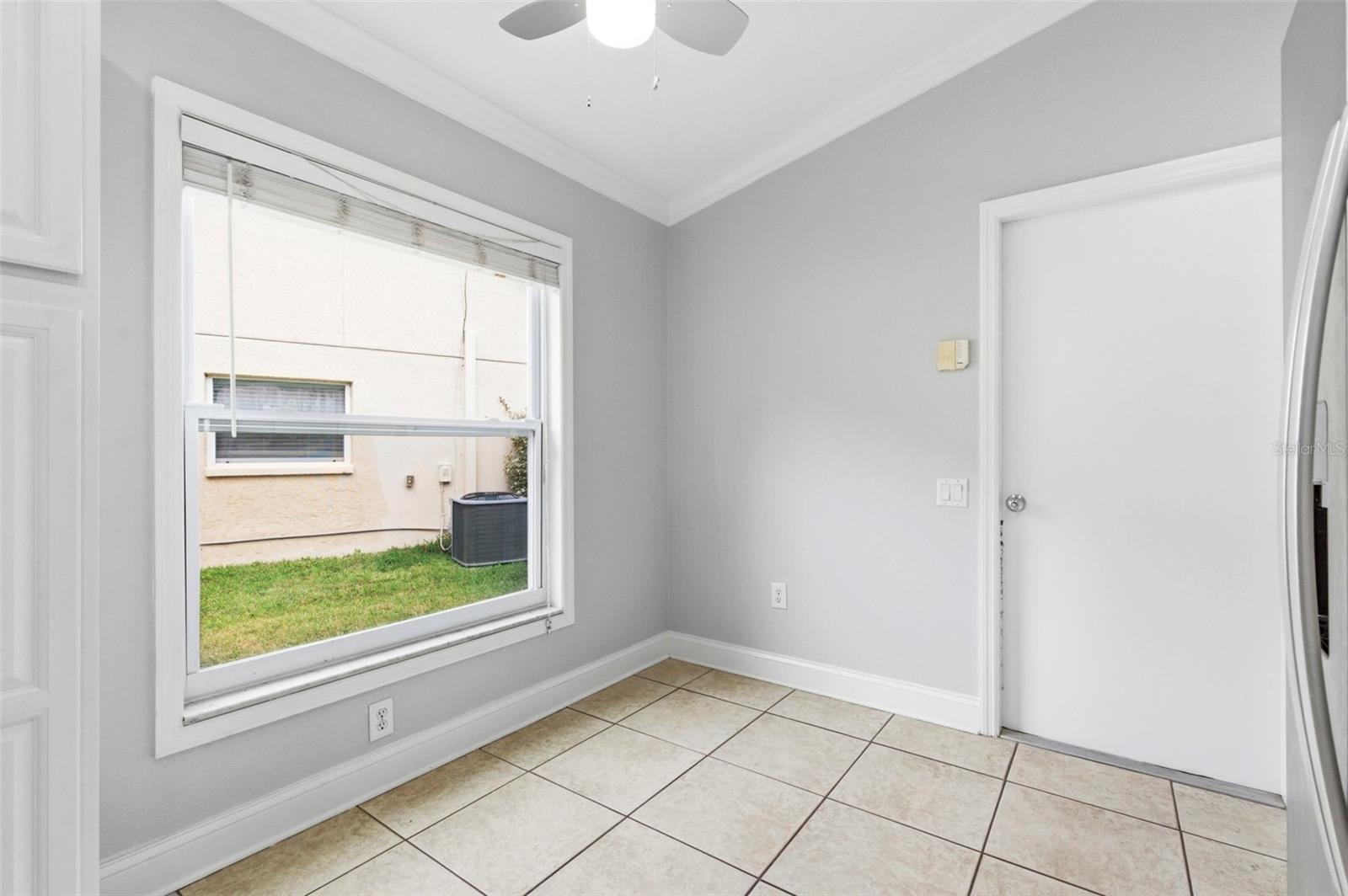 LEXINGTON OAKS PH 01 - Residential