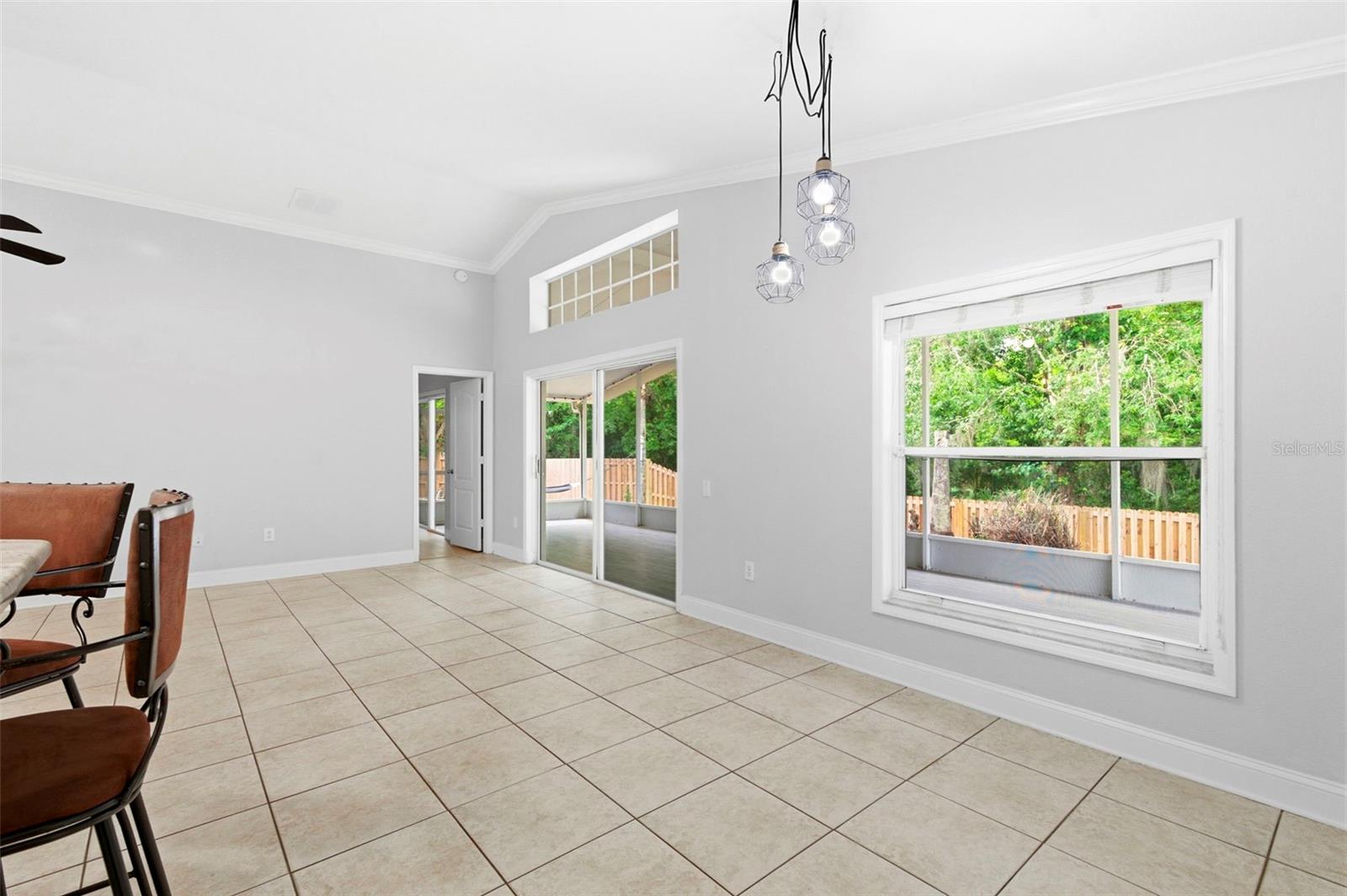 LEXINGTON OAKS PH 01 - Residential