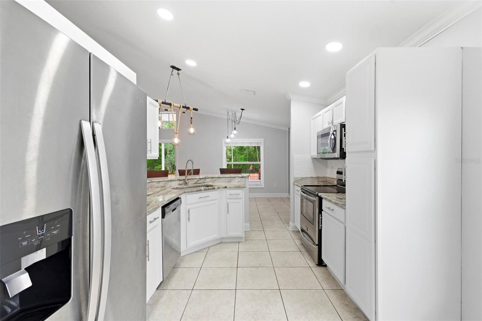 LEXINGTON OAKS PH 01 - Residential