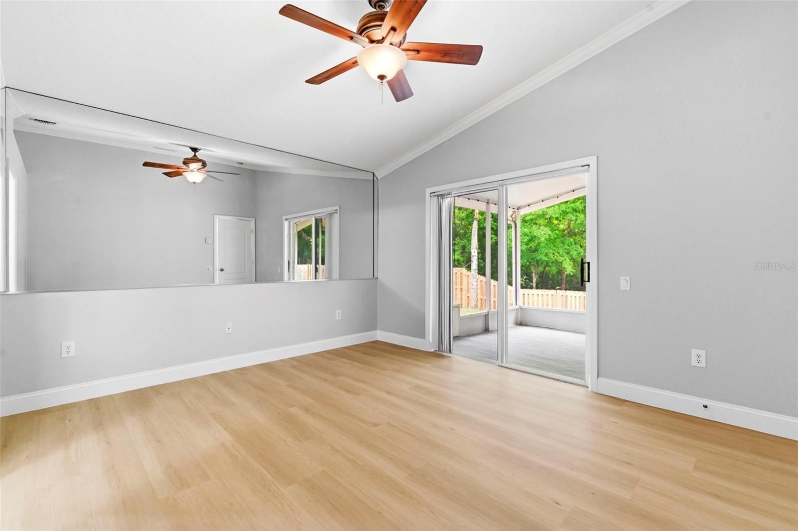 LEXINGTON OAKS PH 01 - Residential