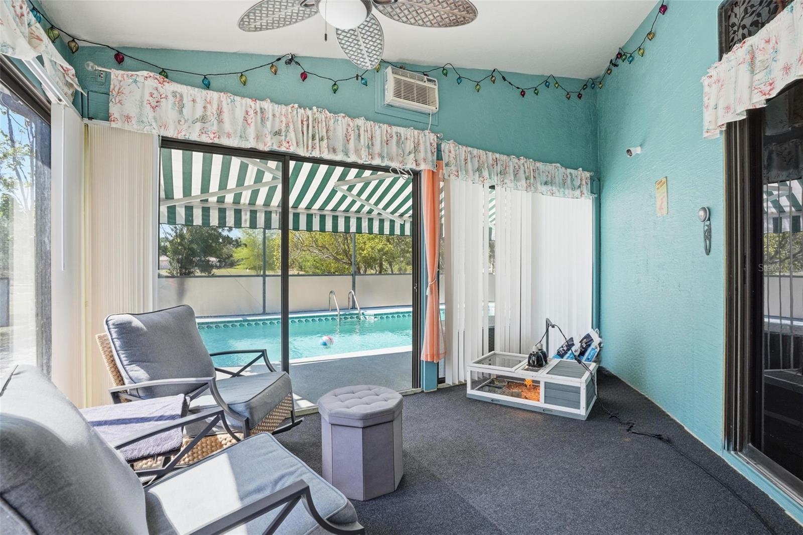 ROYAL HIGHLANDS - Residential