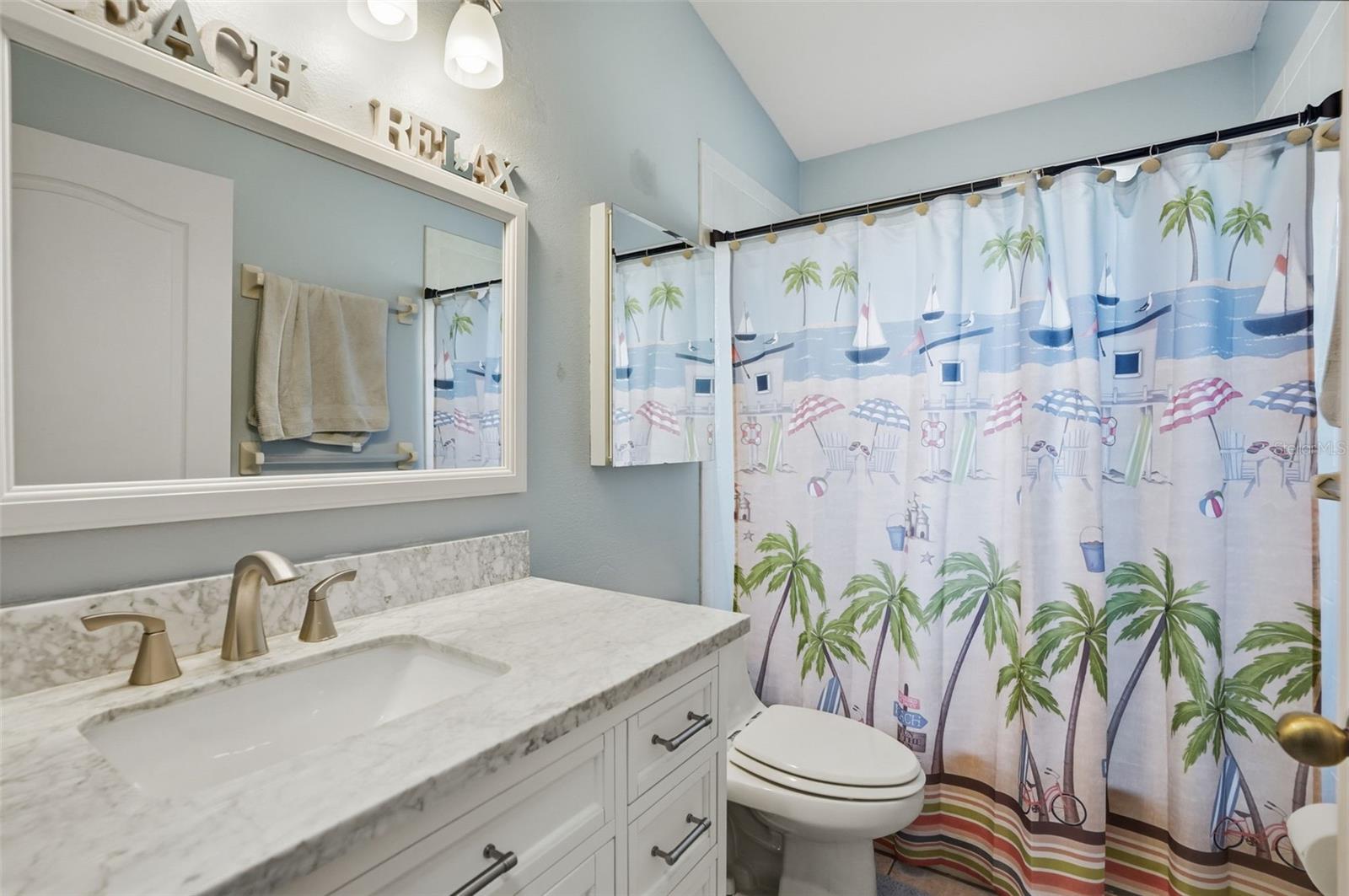 ROYAL HIGHLANDS - Residential