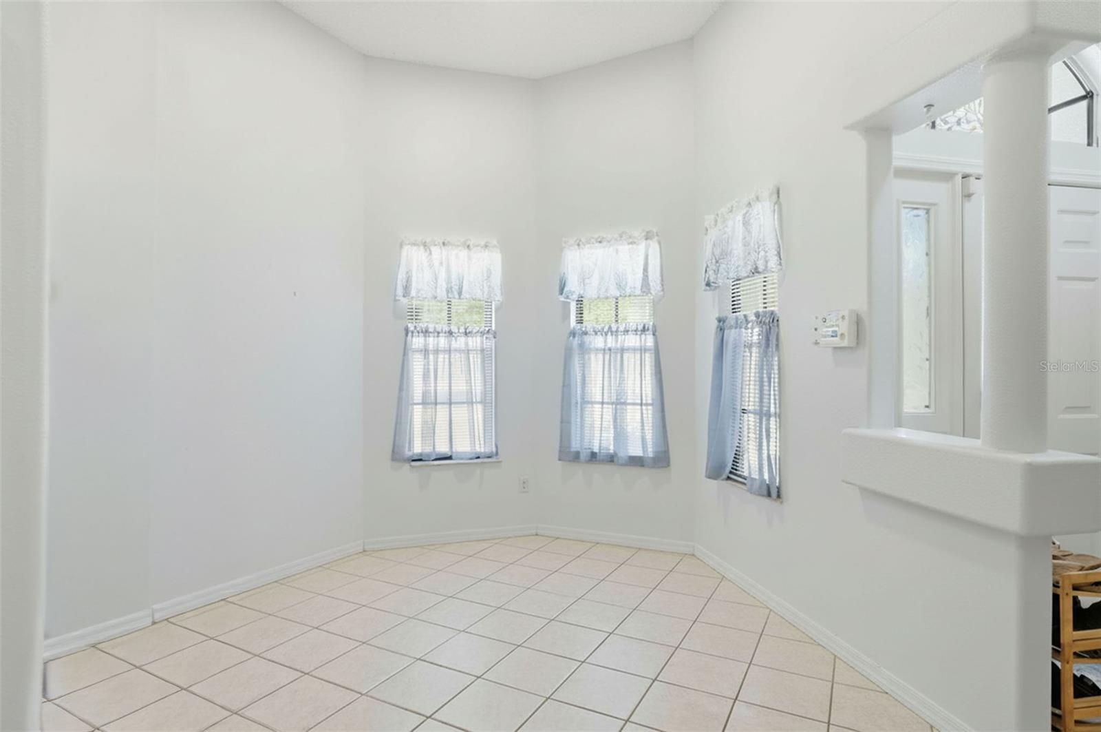 ROYAL HIGHLANDS - Residential