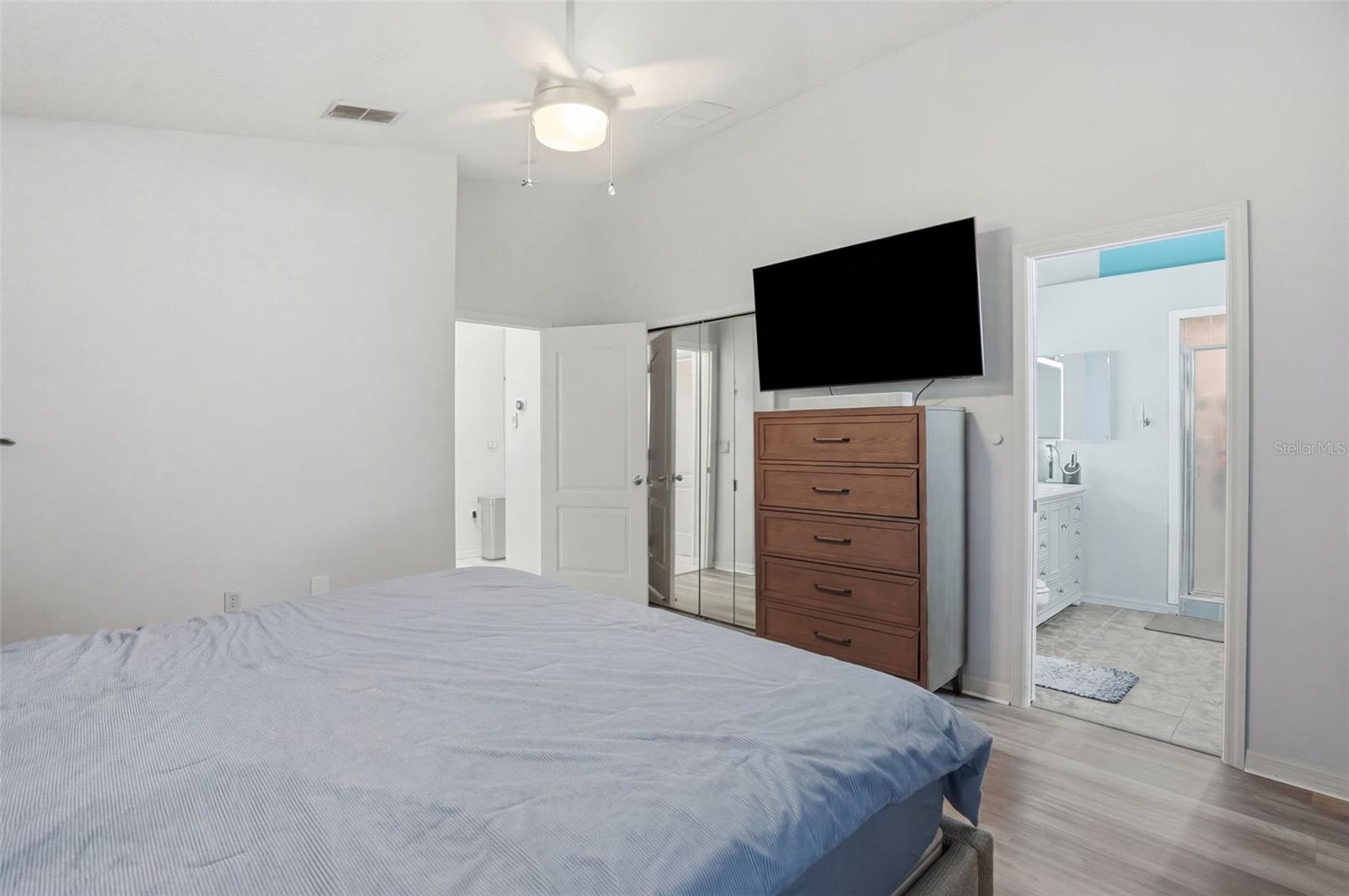 ROYAL HIGHLANDS - Residential