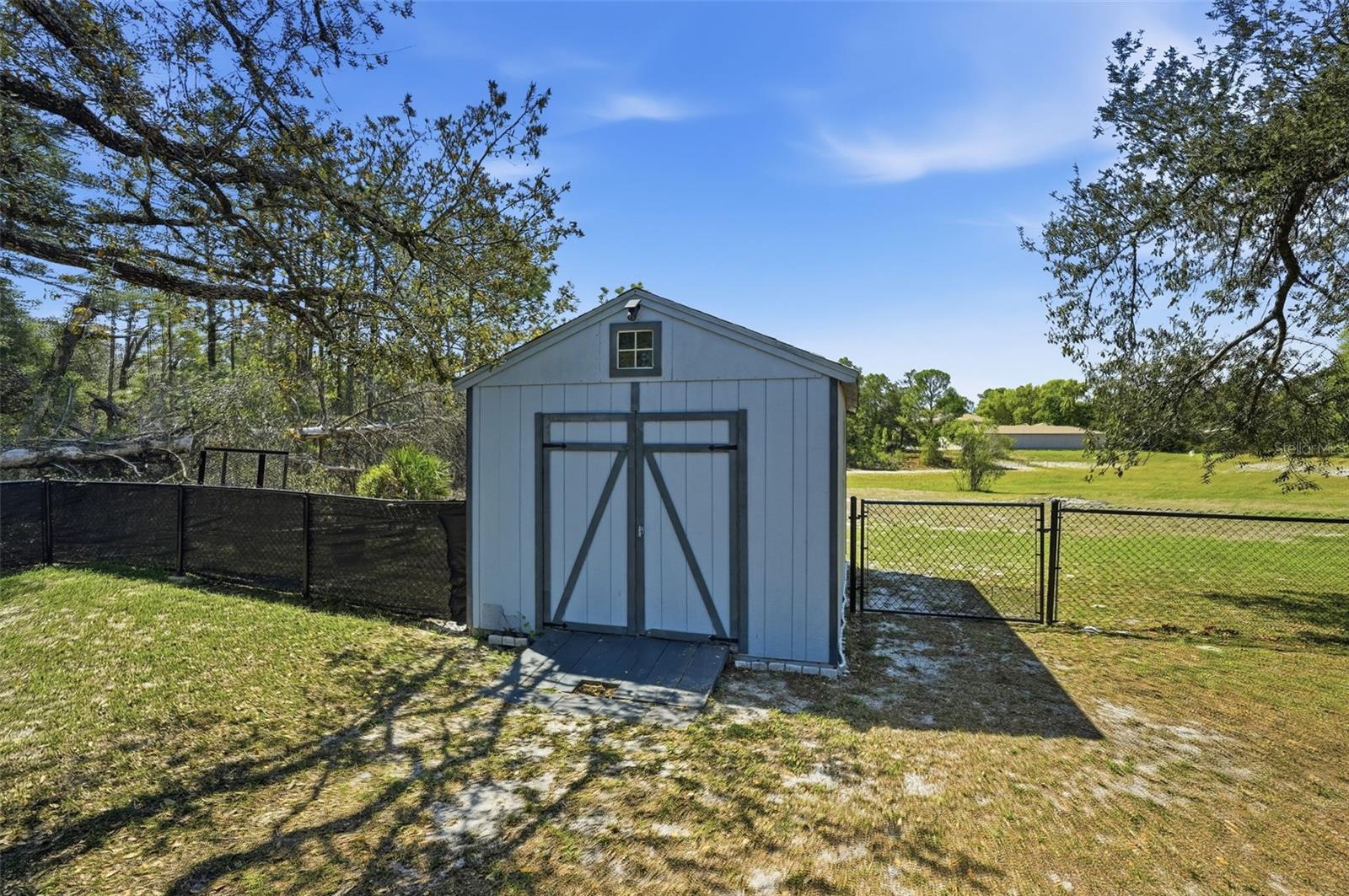 ROYAL HIGHLANDS - Residential