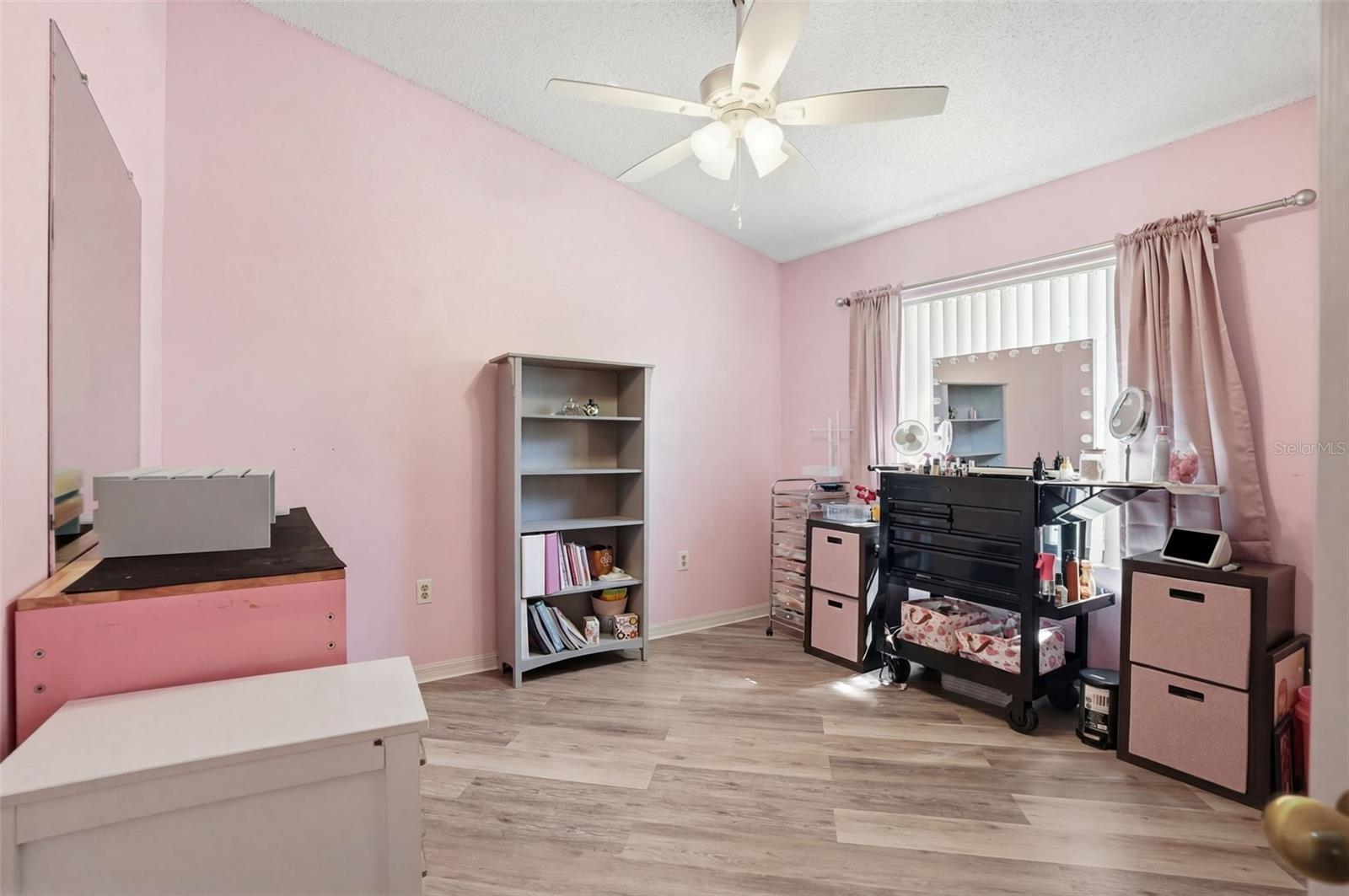 ROYAL HIGHLANDS - Residential