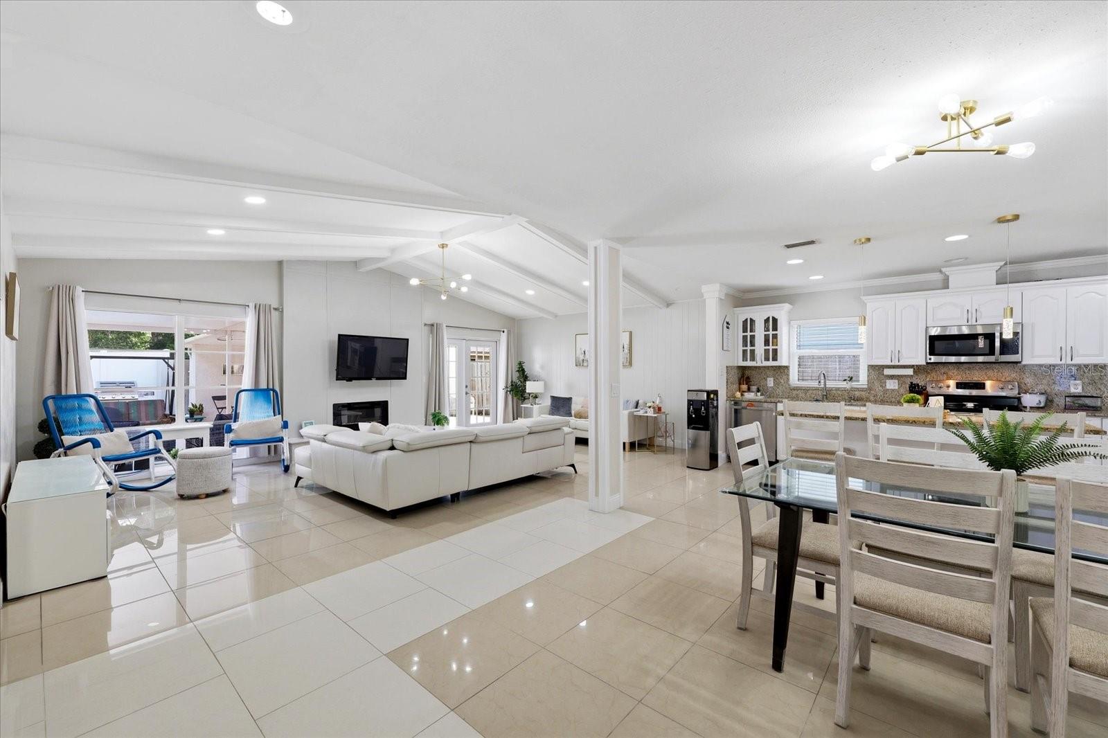 TOWNN COUNTRY PARK UN 25 - Residential