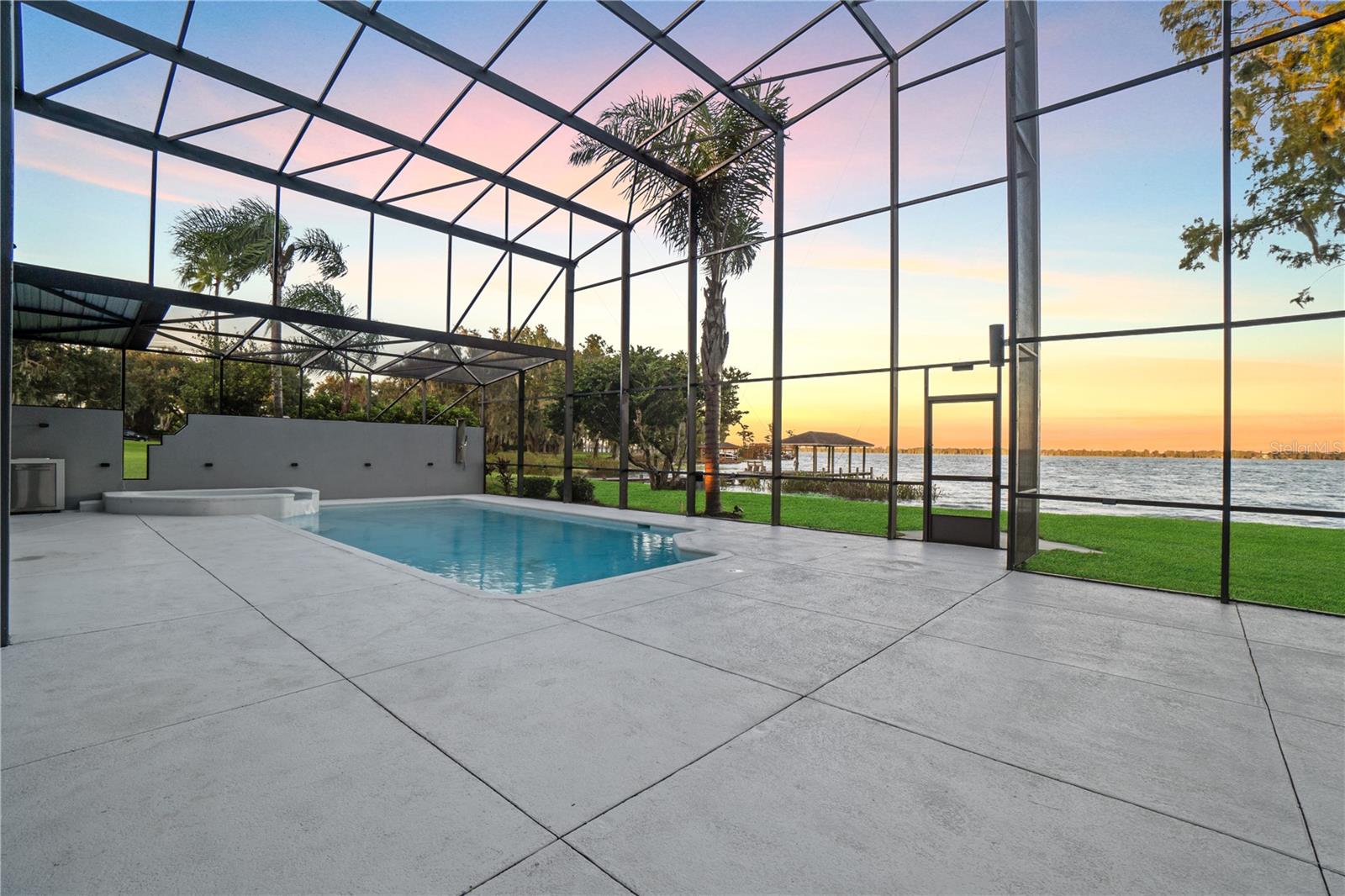 GAINES COVE - Residential